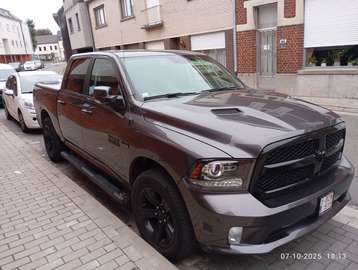 Ram 1500 V8 HEMI