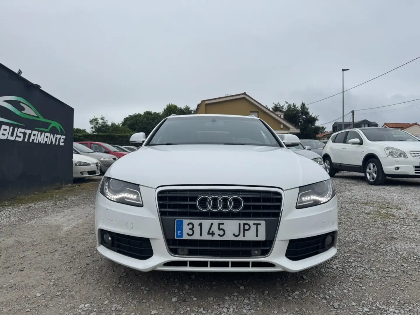 Audi A4 Avant 2.0TDI quattro DPF 143 Blanc - 2