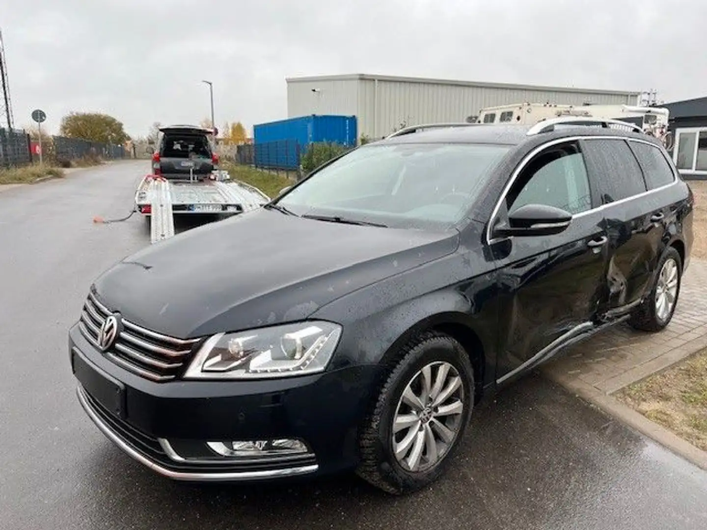 Volkswagen Passat Variant Business Edition 4Motion Noir - 1