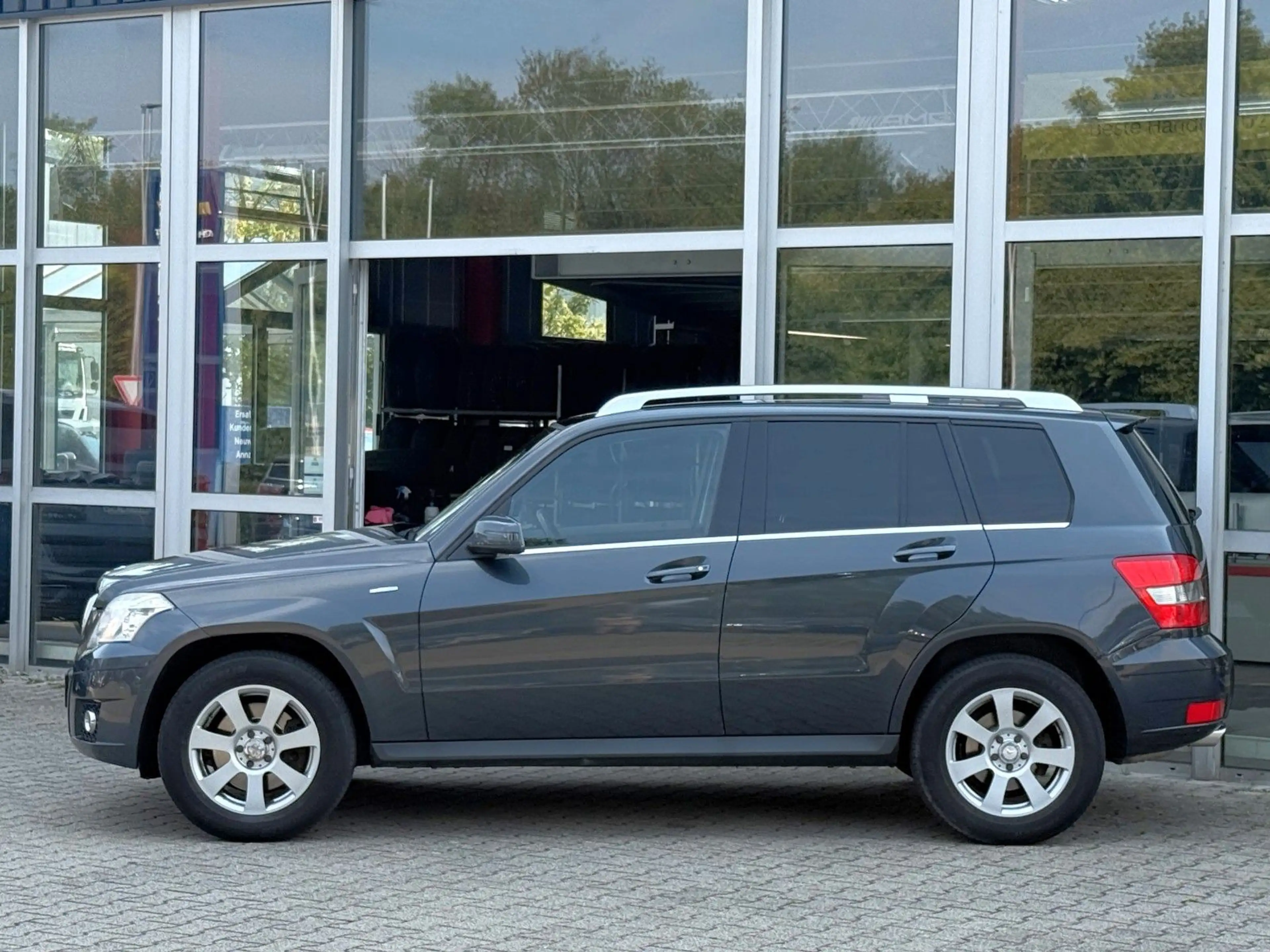 Mercedes-Benz GLK 220 CDI BE 4Matic Aut. LEDER+PANO+NAVI+AHK — photo 7