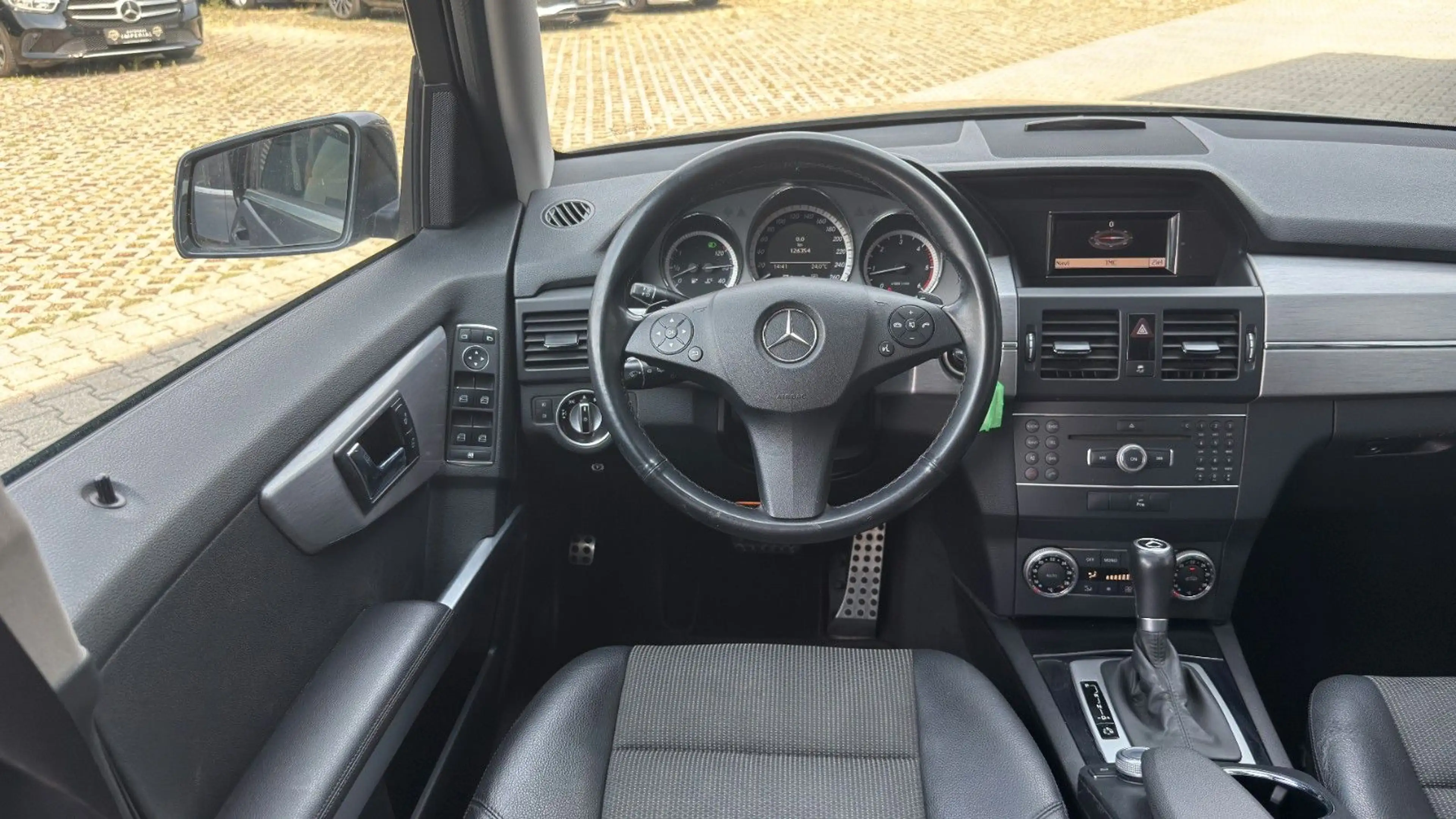 Mercedes-Benz GLK 220 CDI BE 4Matic Aut. LEDER+PANO+NAVI+AHK — photo 10