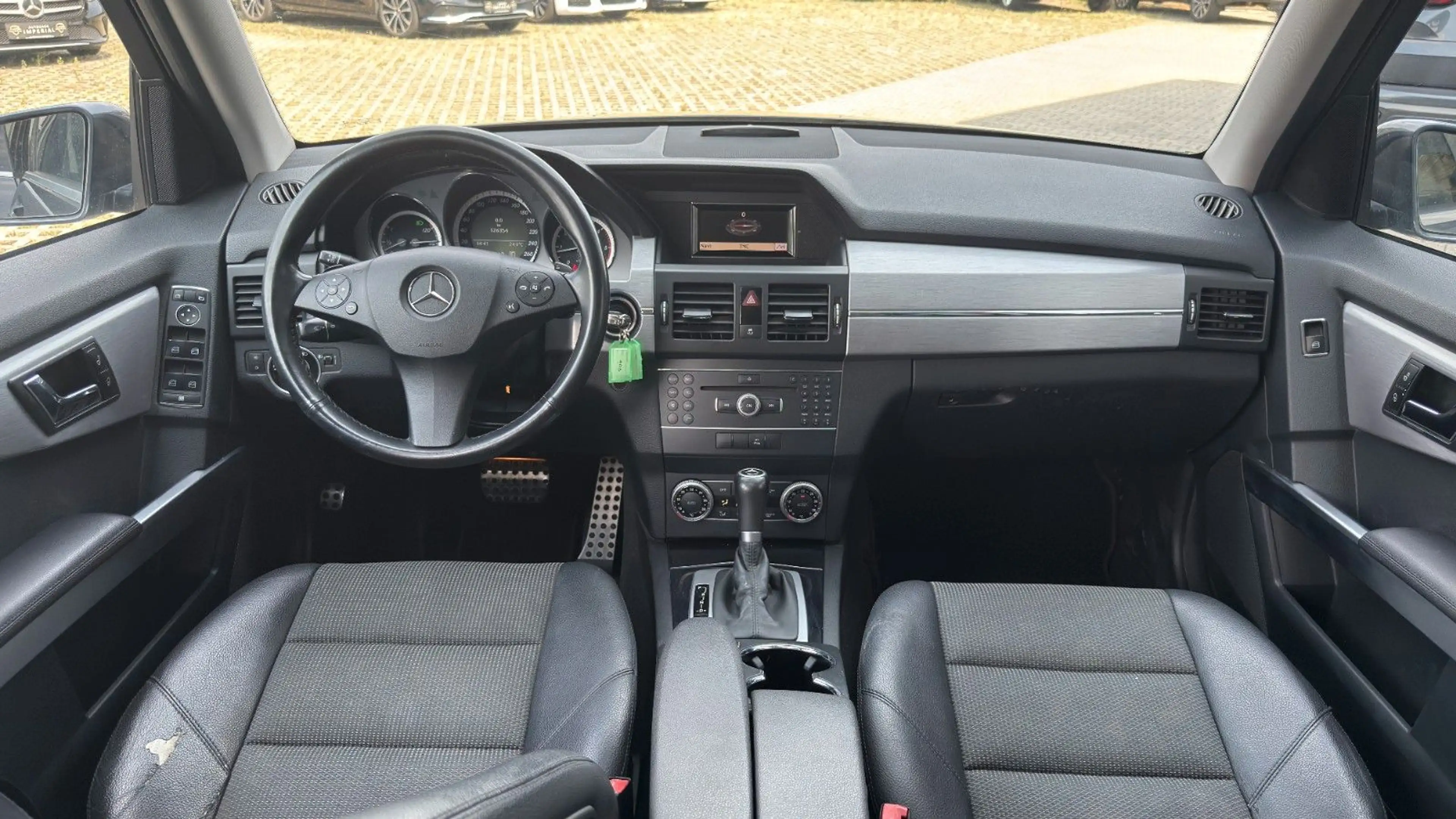 Mercedes-Benz GLK 220 CDI BE 4Matic Aut. LEDER+PANO+NAVI+AHK — photo 11