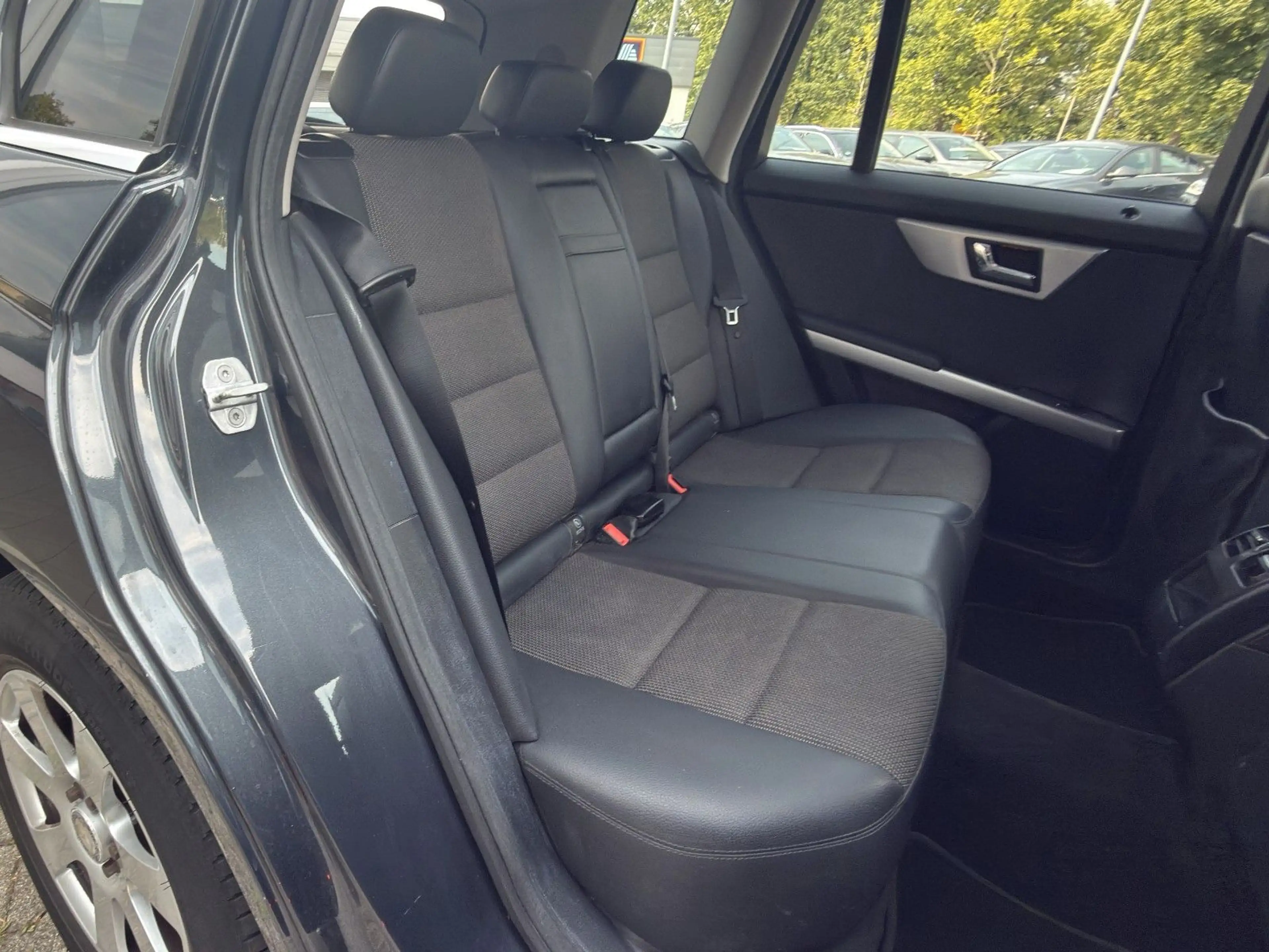 Mercedes-Benz GLK 220 CDI BE 4Matic Aut. LEDER+PANO+NAVI+AHK — photo 19