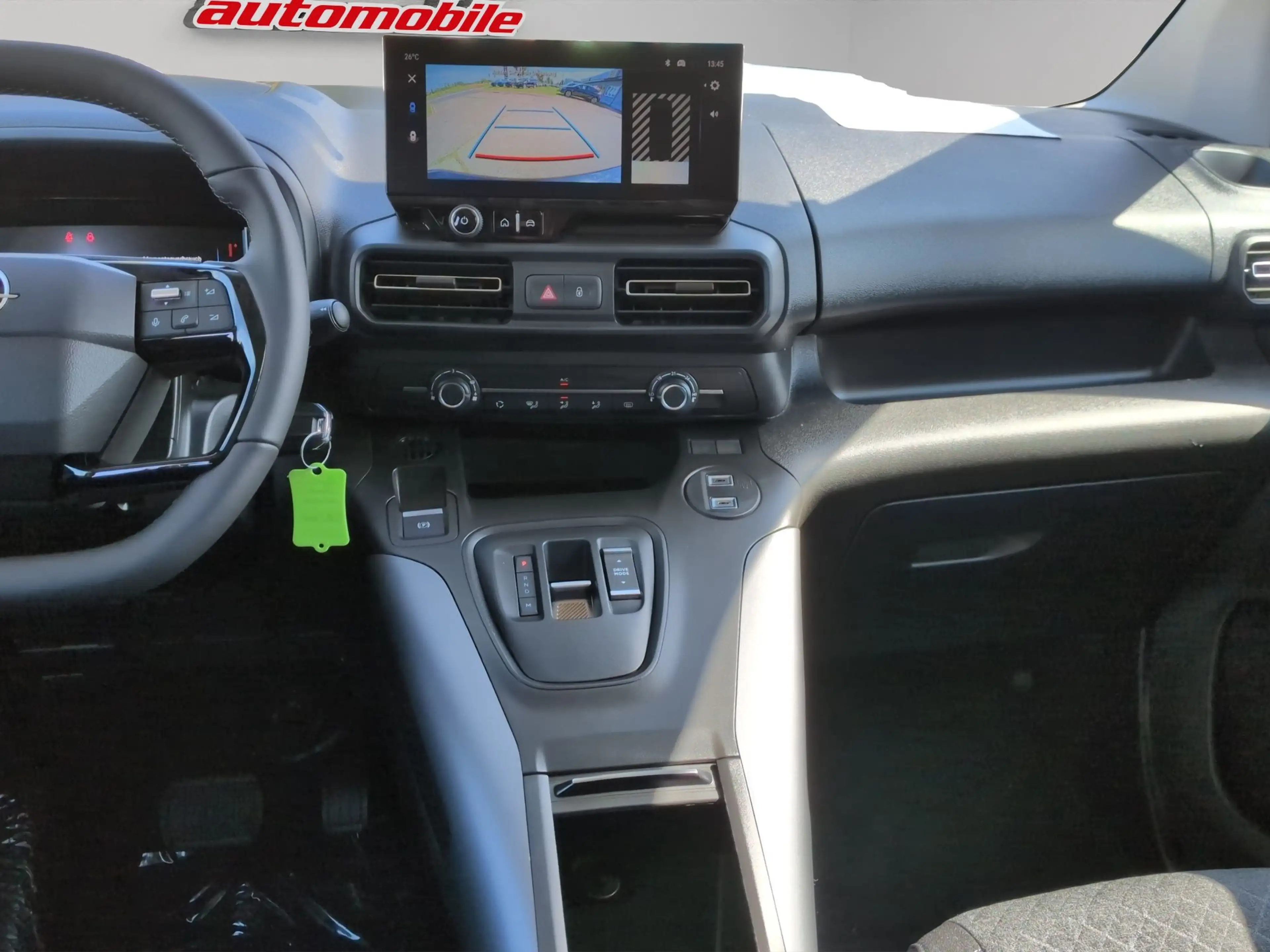 Opel Combo Life Combo 1.5 D Edition XL+Navi+Rückfahrkamera — photo 11
