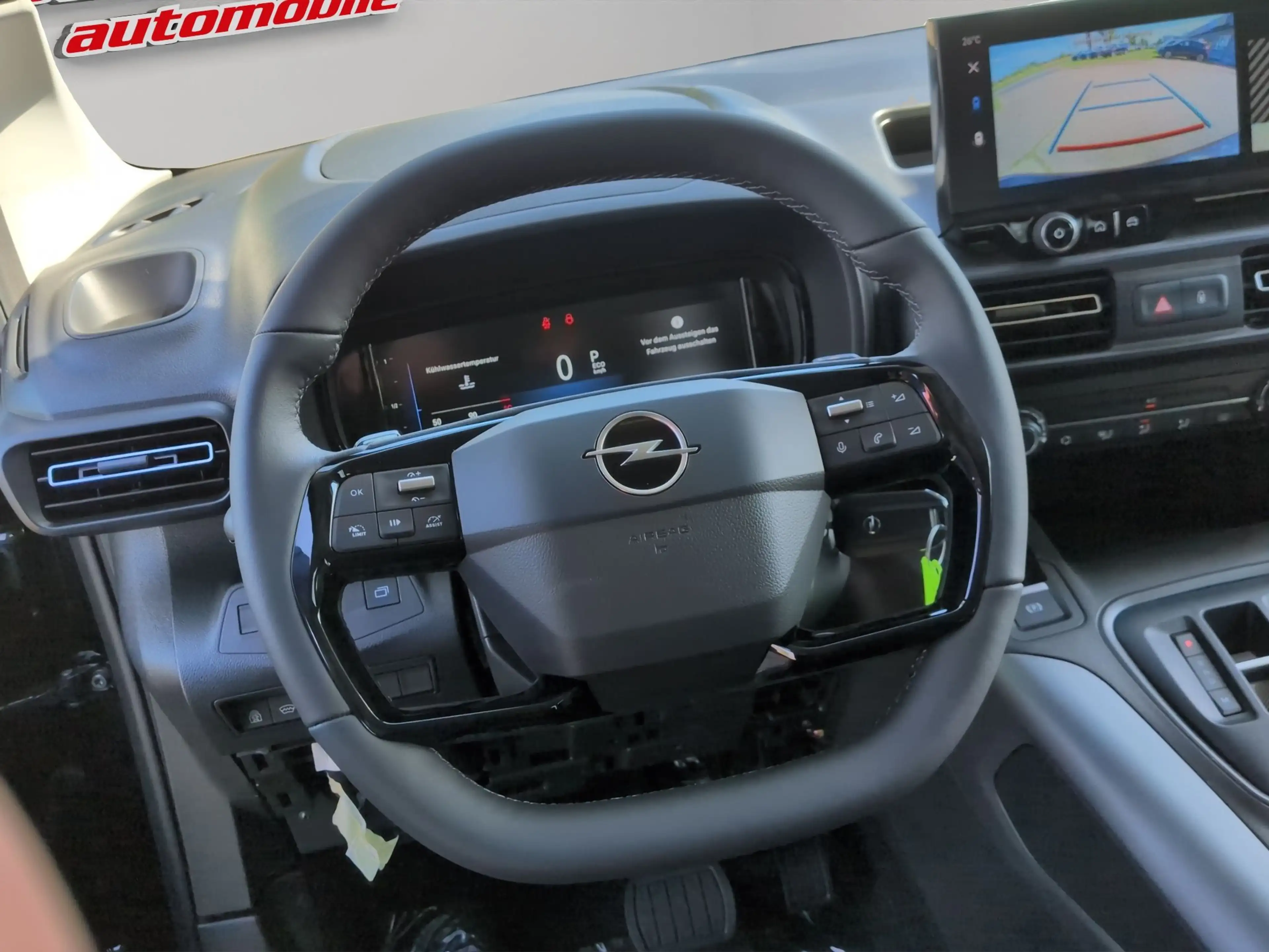 Opel Combo Life Combo 1.5 D Edition XL+Navi+Rückfahrkamera — photo 6