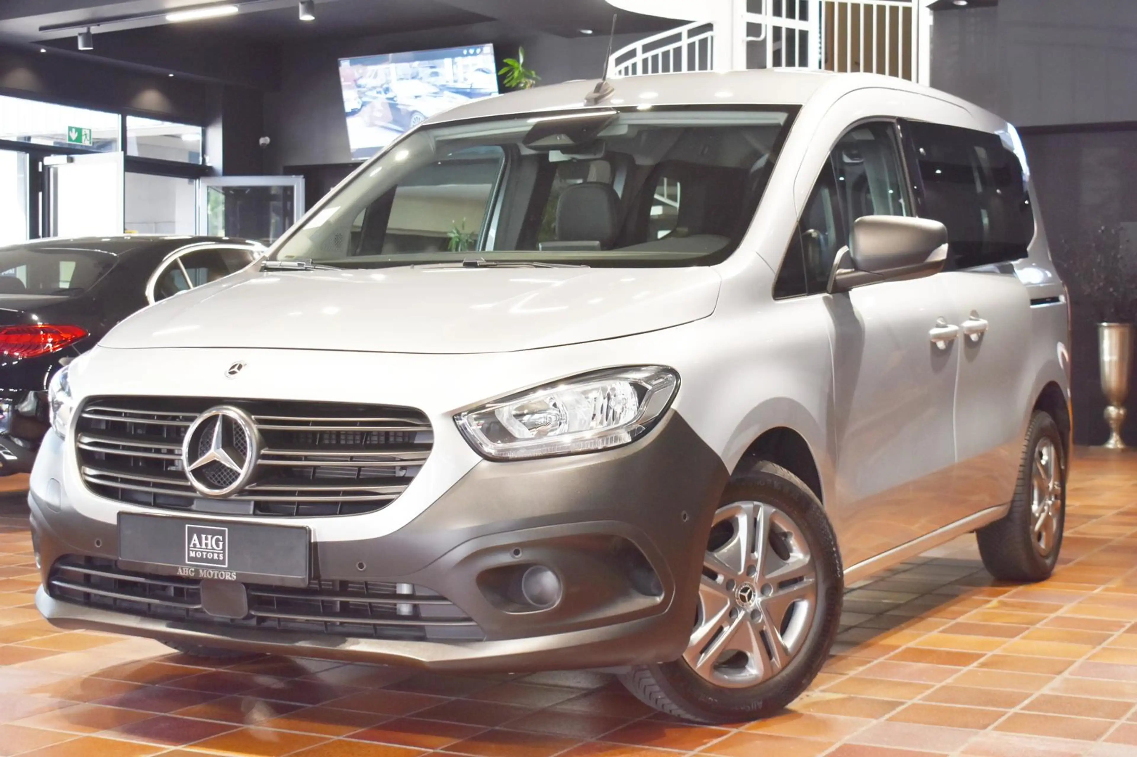 Mercedes-Benz Citan TOURER 110 CDI 5-SITZE 2x SCHIEBETÜR TEMPOMAT AHK-