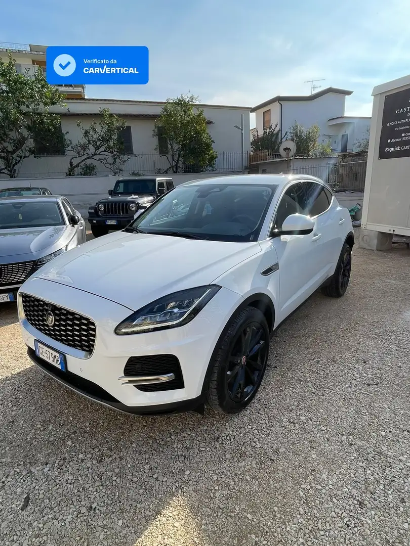 Jaguar E-Pace E-Pace 2.0d i4 mhev R-Dynamic S awd 163cv auto Bianco - 1