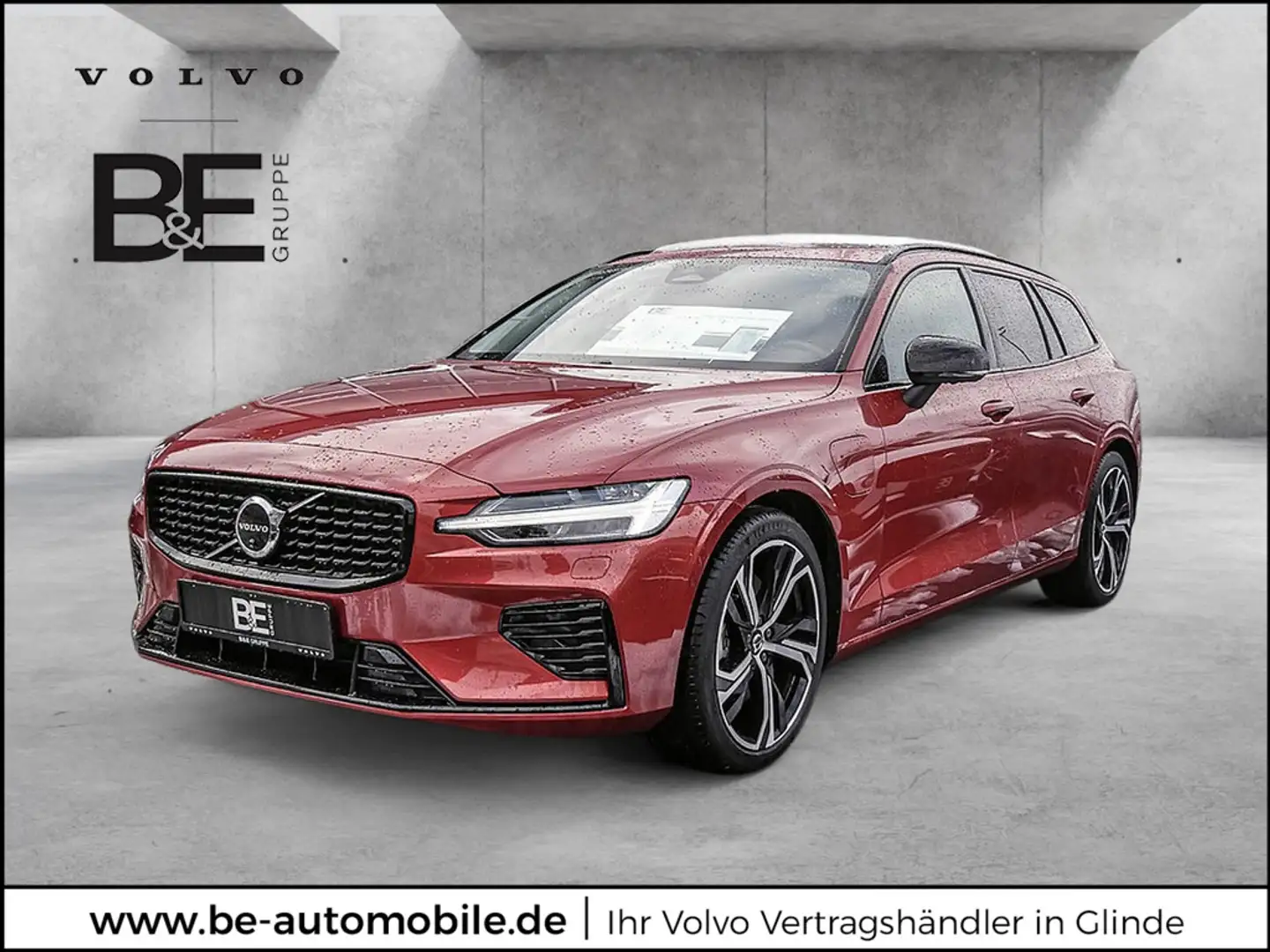 Volvo V60 Kombi 2.0 Ultra Dark Recharge Plug-In Hybrid AWD Rot - 1