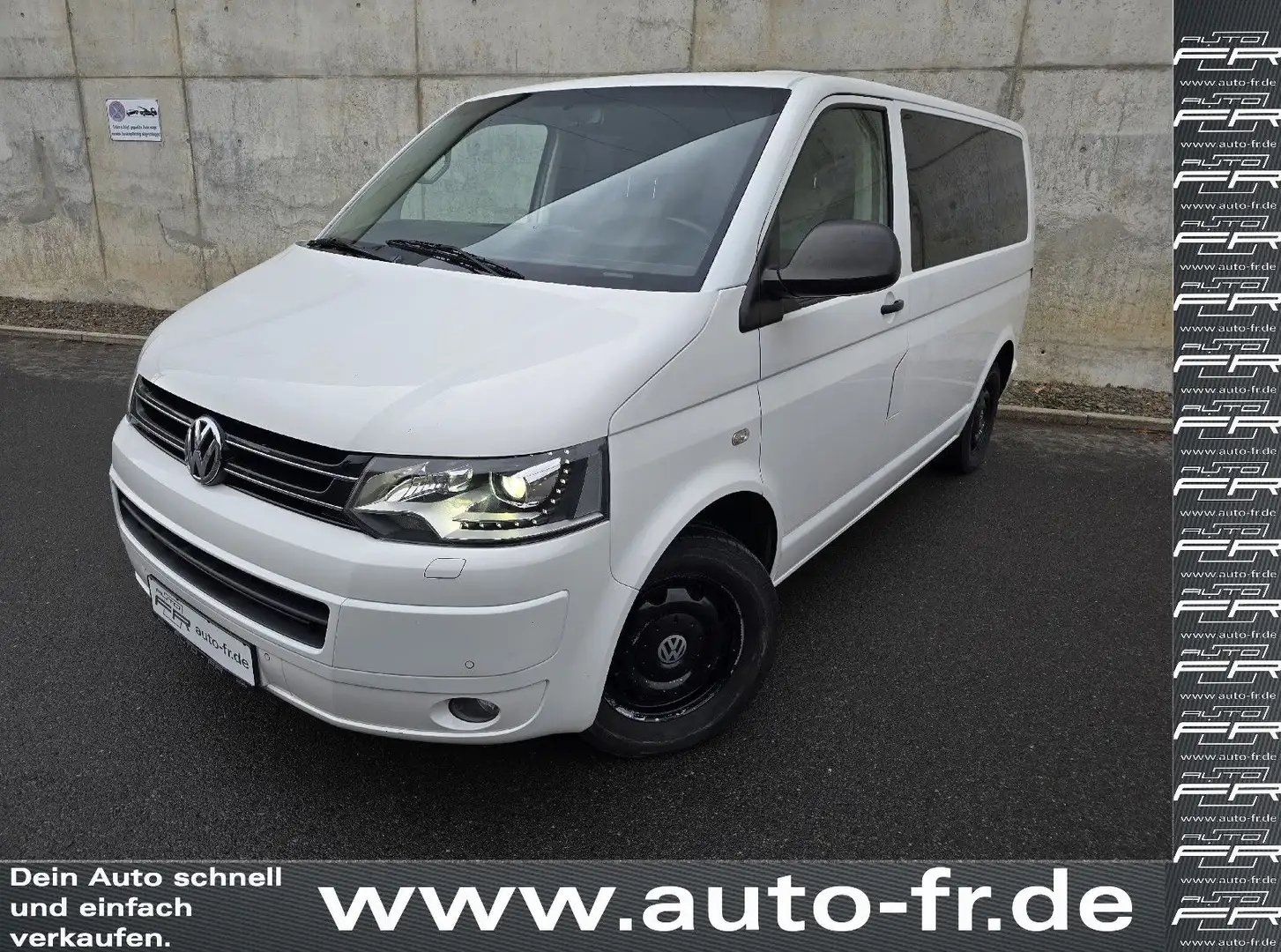 Volkswagen T5 Transporter T5 Multivan 2.0 TDI 102PS Startline Weiß - 1
