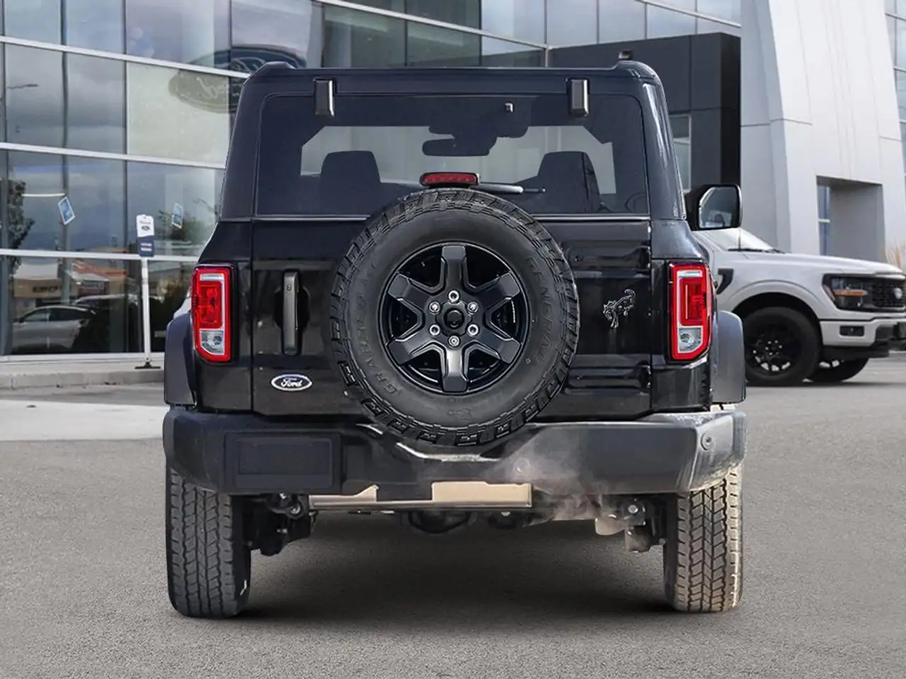 Ford Bronco снимка Ford Bronco