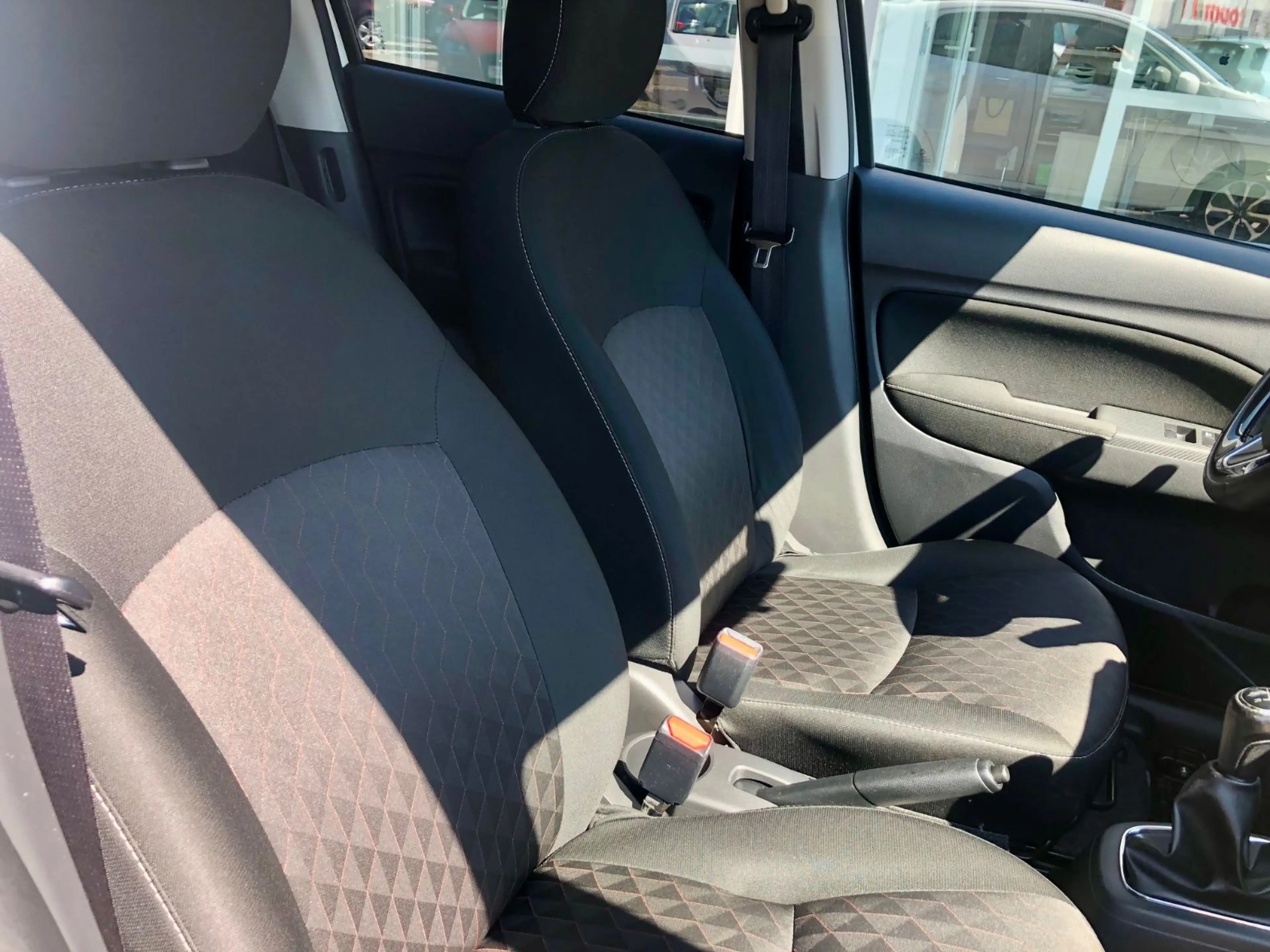 Mitsubishi Space Star Select+/Sitzhz/DAB/Tempomat/Kamera — photo 10