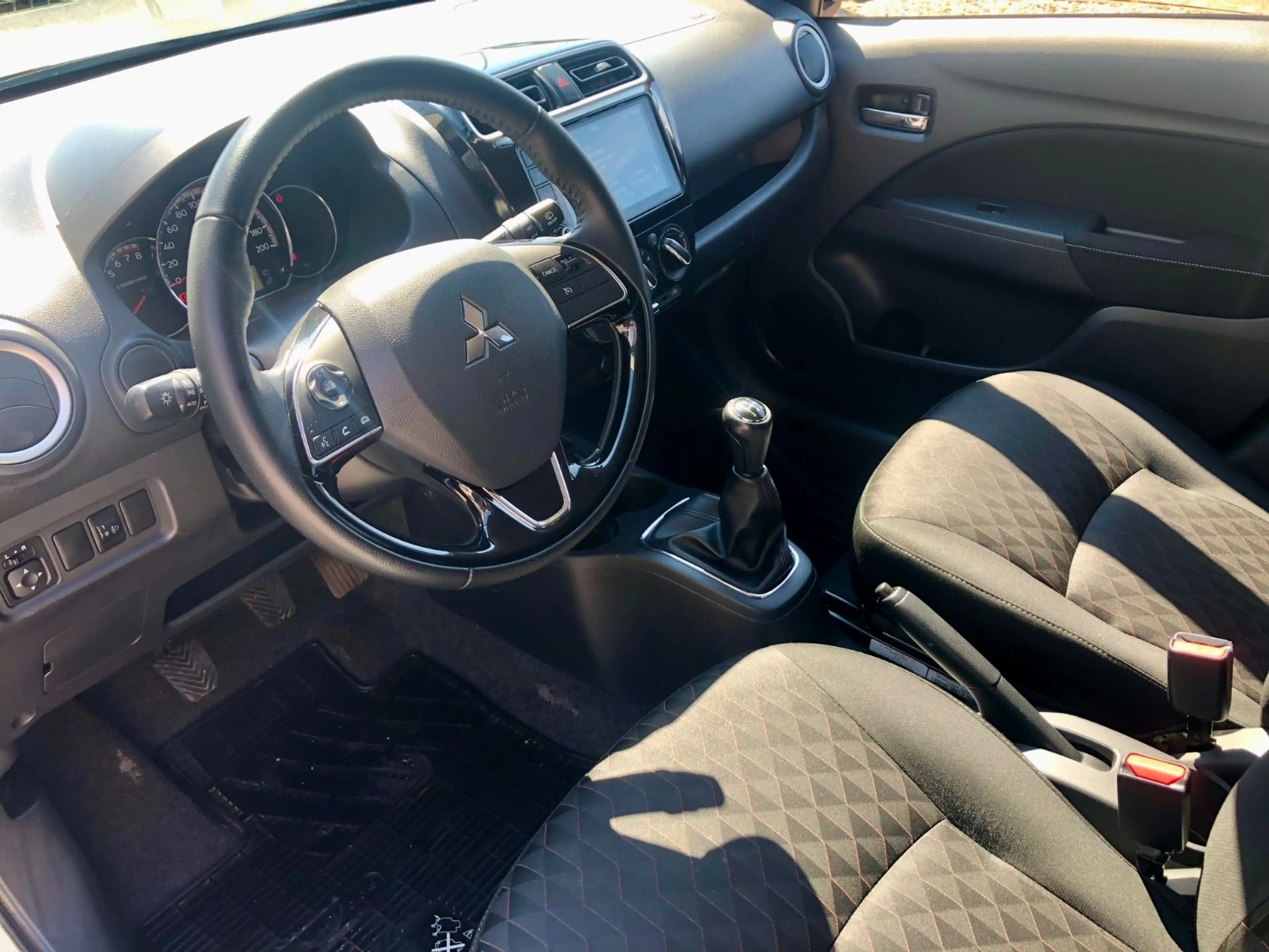 Mitsubishi Space Star Select+/Sitzhz/DAB/Tempomat/Kamera — photo 12