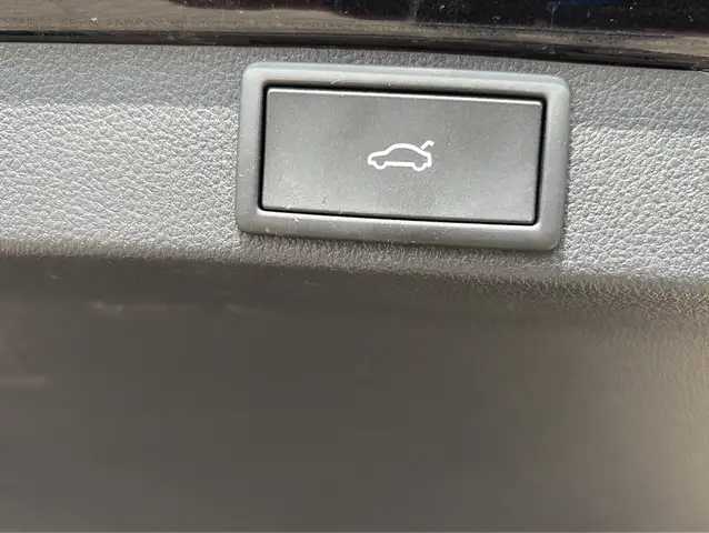 Skoda Octavia view 12