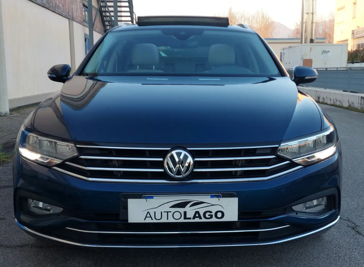 Volkswagen Passat Variant 2.0 tdi Executive 190cv dsg Blu/Azzurro - 1