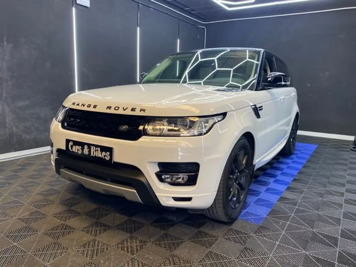 Land Rover Range Rover Sport 3.0TDV6 HSE Aut. Weiß - 2
