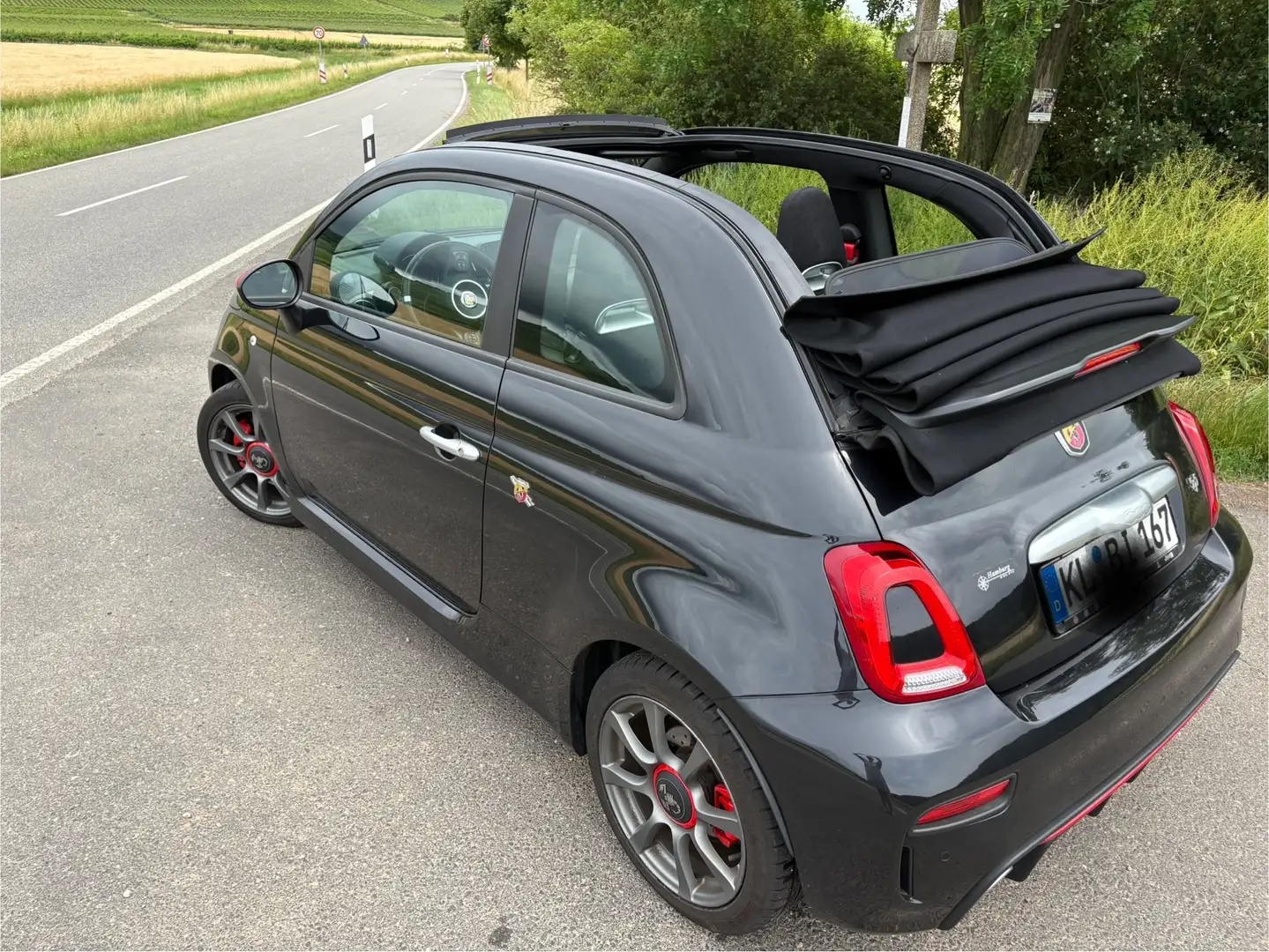 Abarth 595C Schwarz - 2