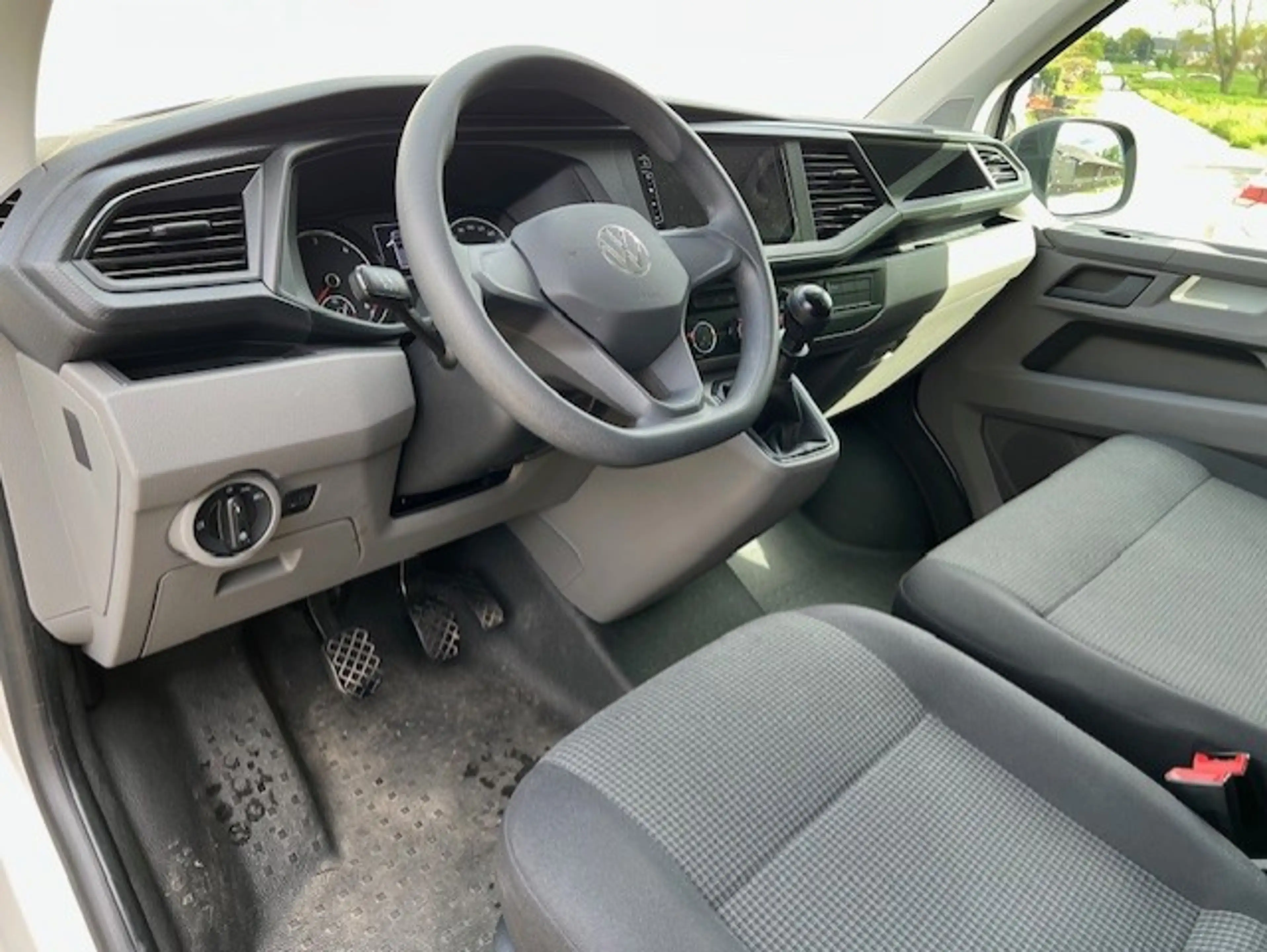 Volkswagen T6.1 Transporter 2.0 diesel *Navi*Airco*Android Auto*Trekhaak* 24.555 + BTW — photo 6