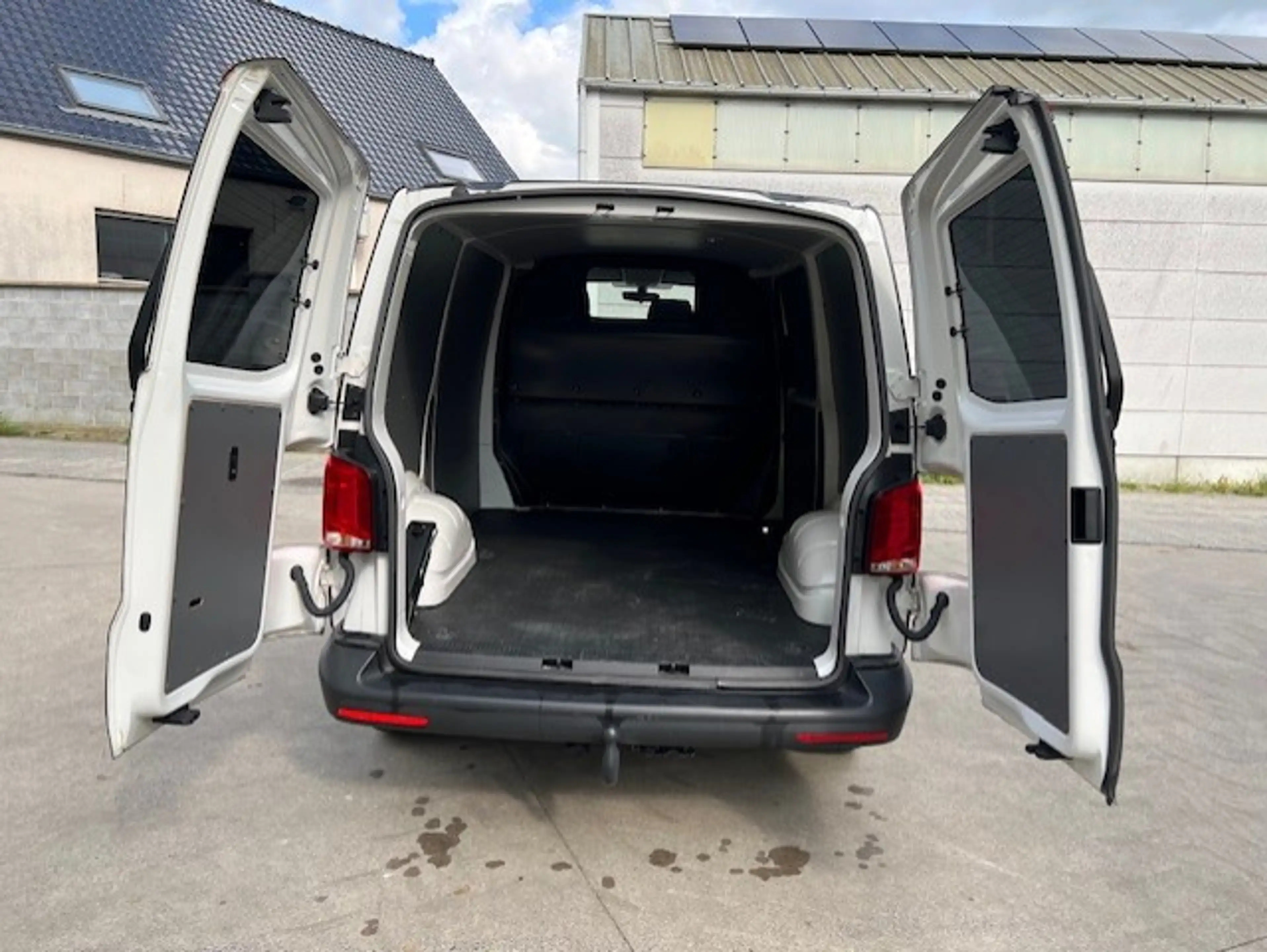 Volkswagen T6.1 Transporter 2.0 diesel *Navi*Airco*Android Auto*Trekhaak* 24.555 + BTW — photo 5