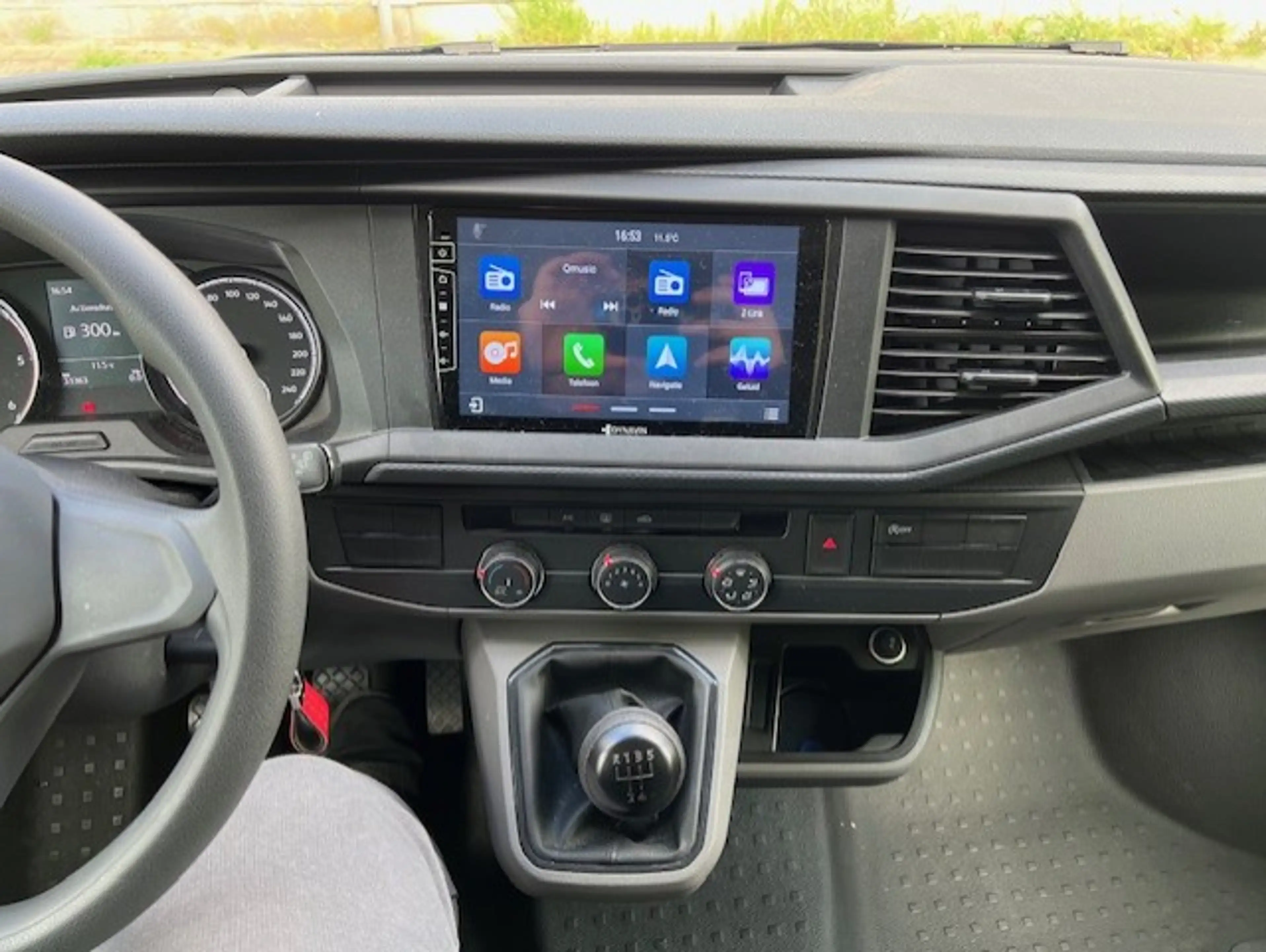 Volkswagen T6.1 Transporter 2.0 diesel *Navi*Airco*Android Auto*Trekhaak* 24.555 + BTW — photo 7