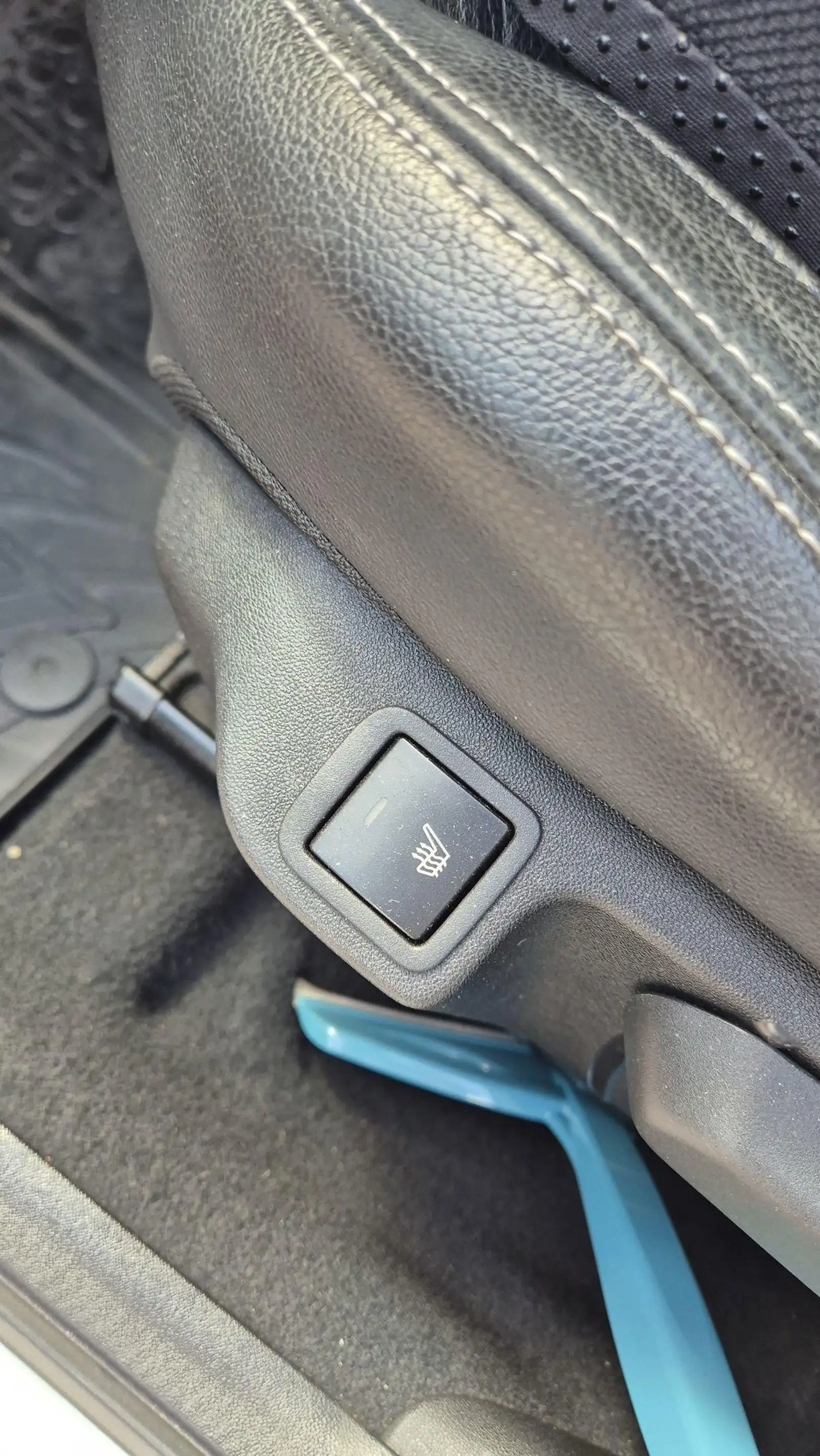 Peugeot 108 1.0 e-VTi Allure | lederen bekleding | stoelverwar — photo 10