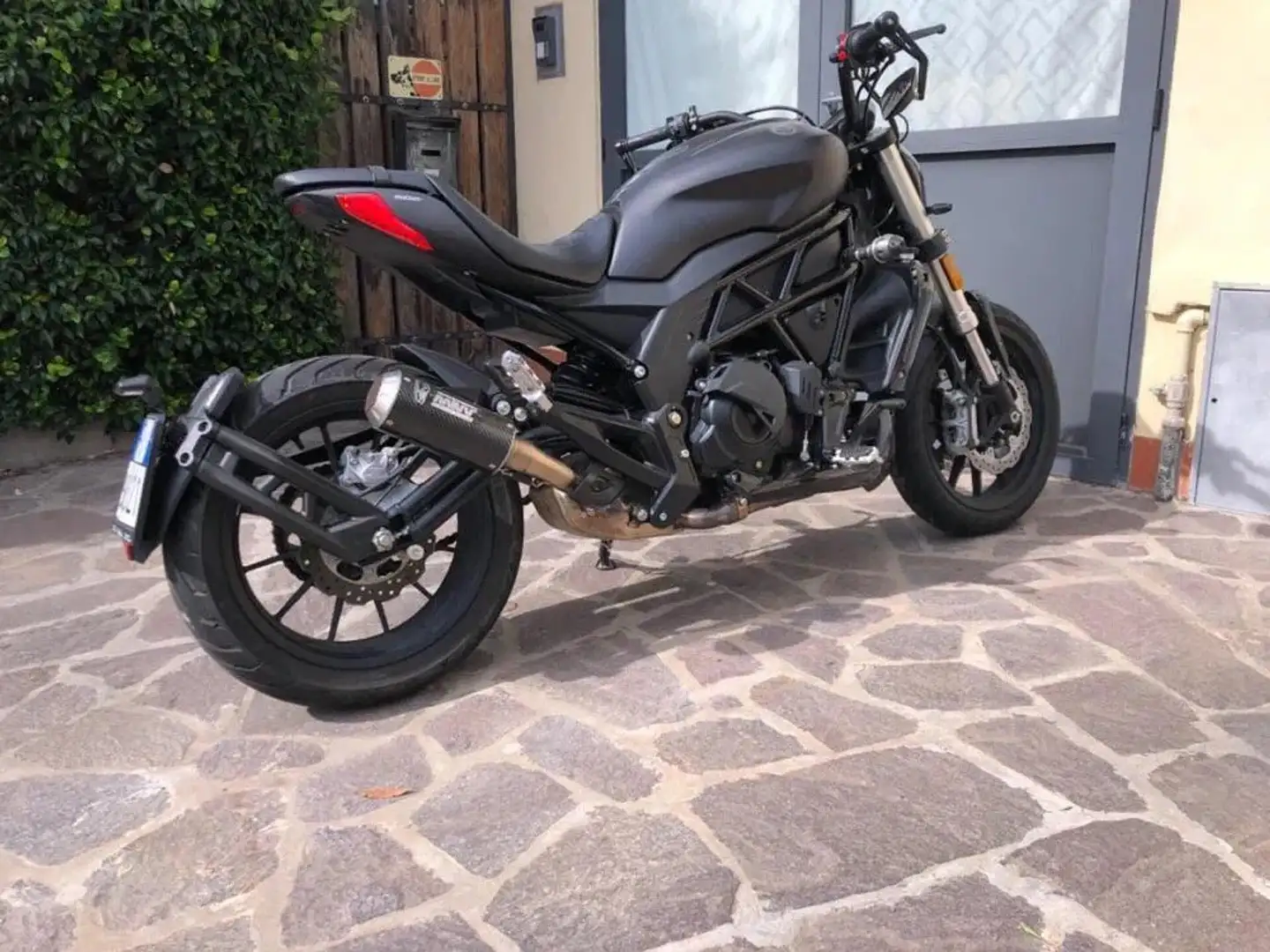 Benelli 502C Negro - 1