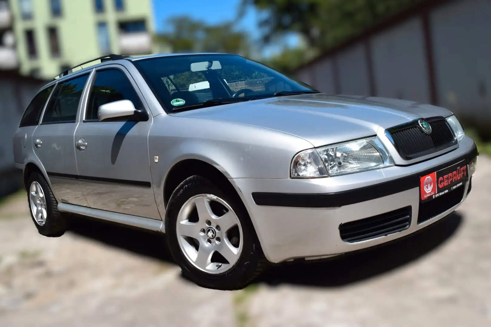 Skoda Octavia Combi Tour,1.6/102 PS,Schiebedach,Tempom Srebrny - 2