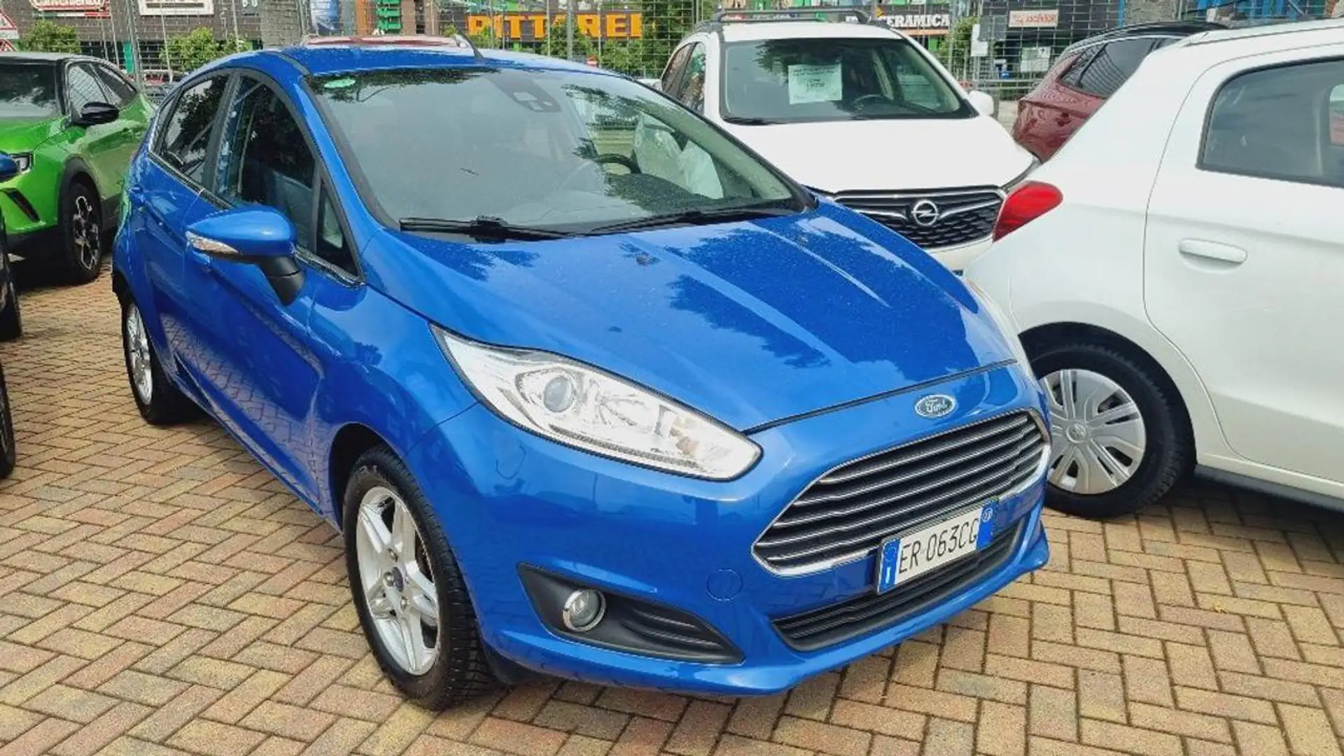 Ford Fiesta 1.5 TDCi 75CV 5 porte Titanium Blu/Azzurro - 2