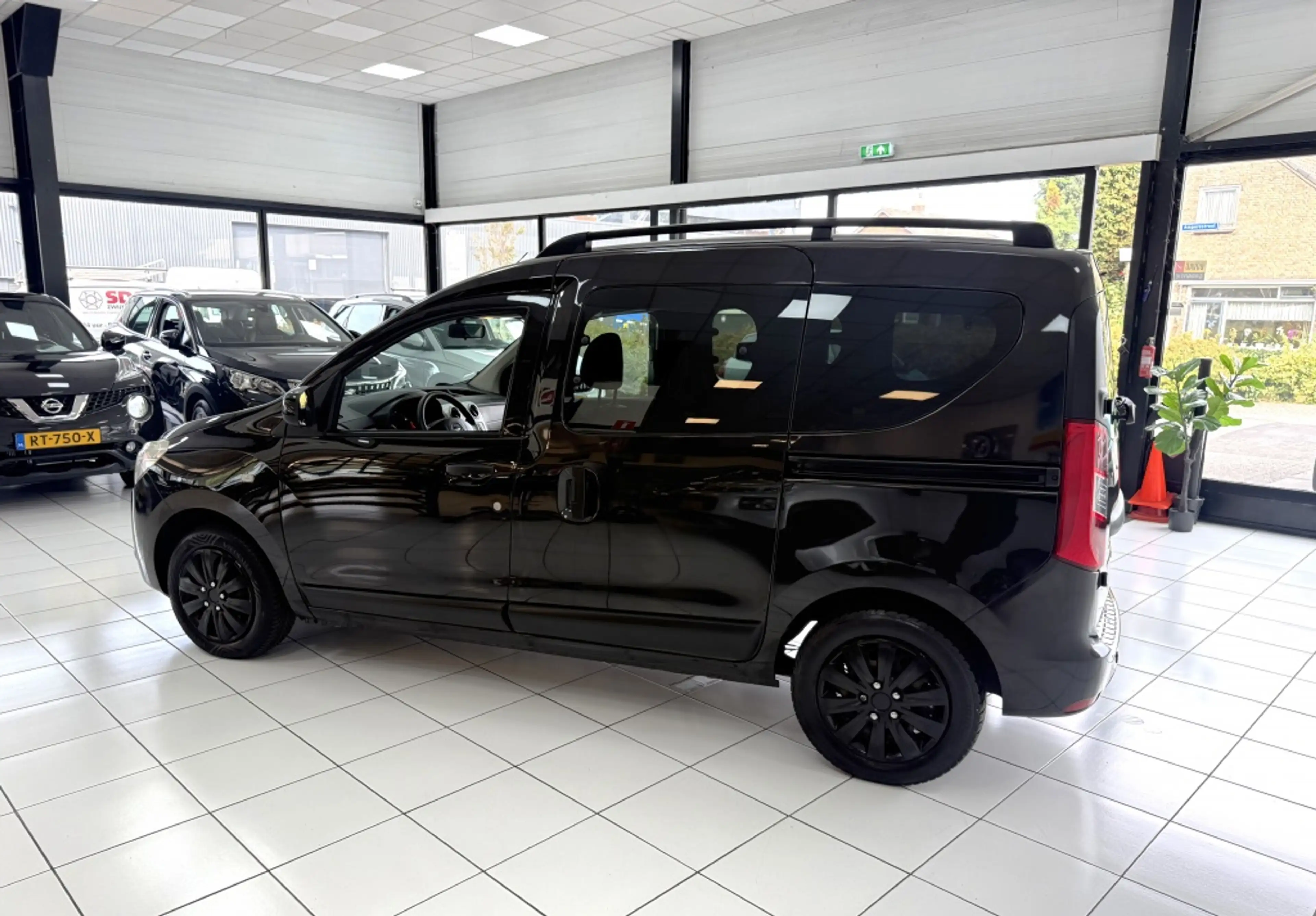 Dacia Dokker 1.2 TCe Lauréate Airco — photo 11