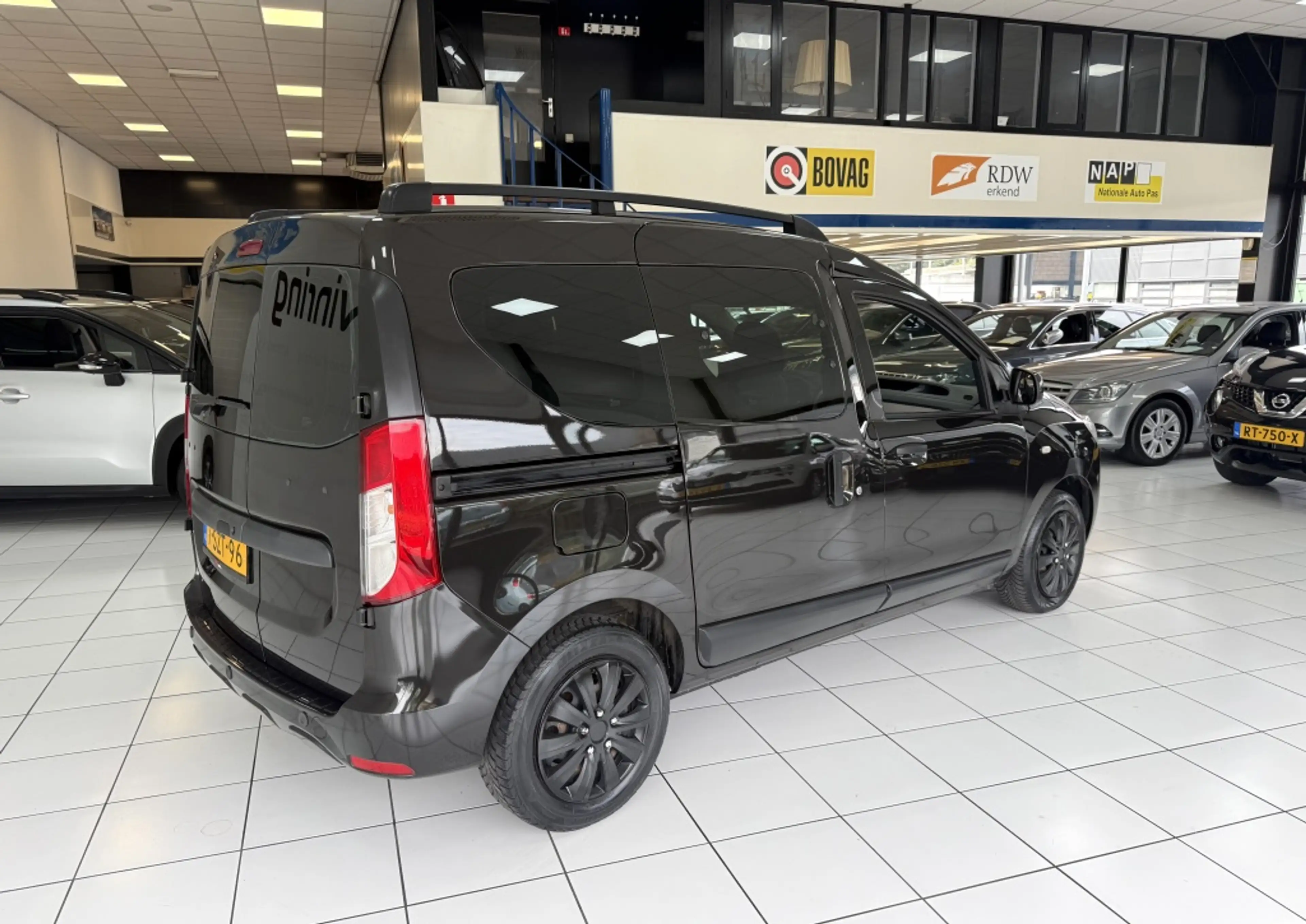 Dacia Dokker 1.2 TCe Lauréate Airco — photo 15