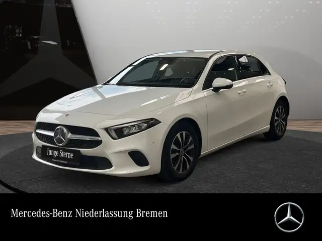 Mercedes-Benz A 180 d STYLE+LED+8G