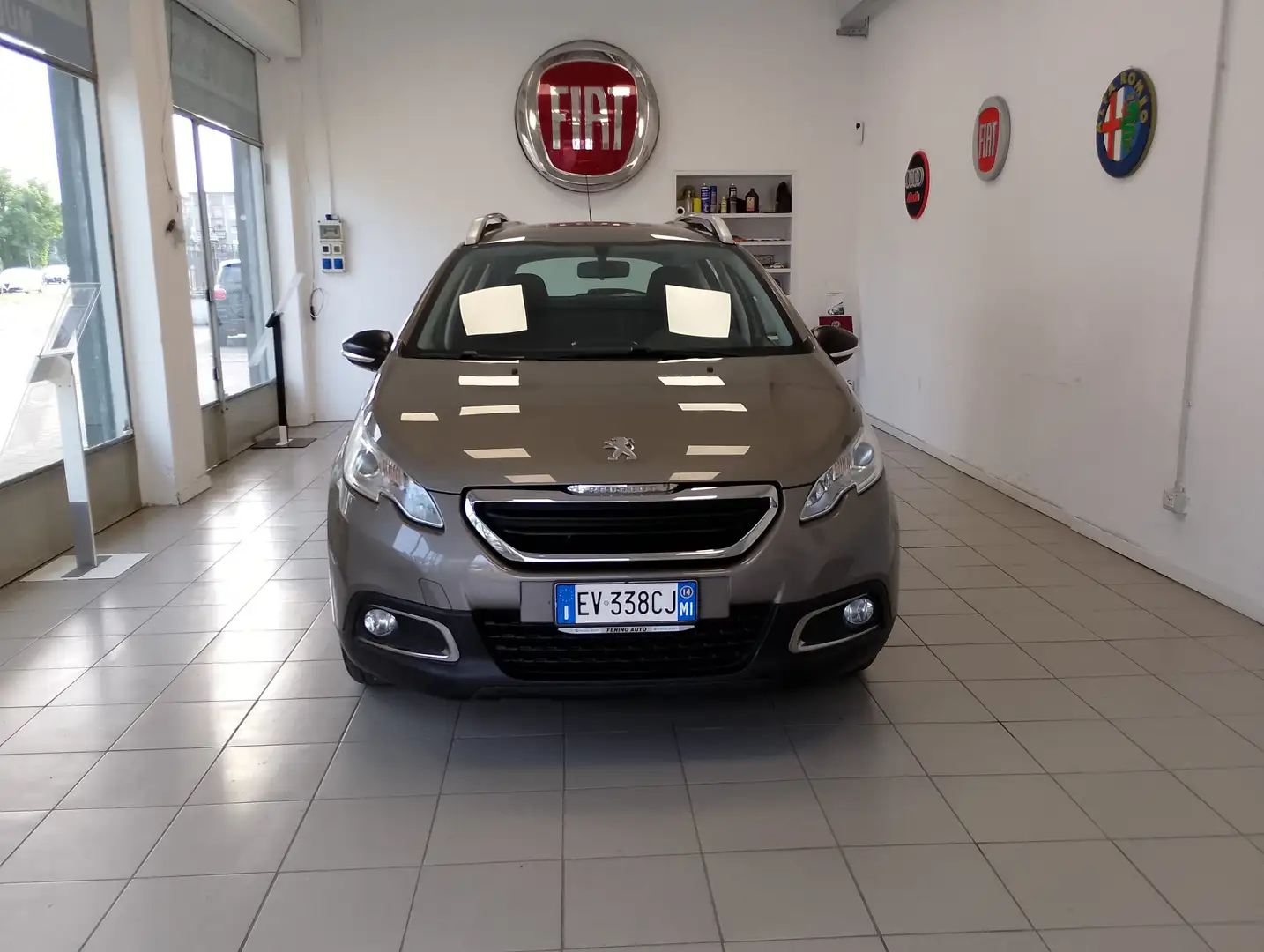 Peugeot 2008 1.4 hdi 8v Active 68cv Goud - 2