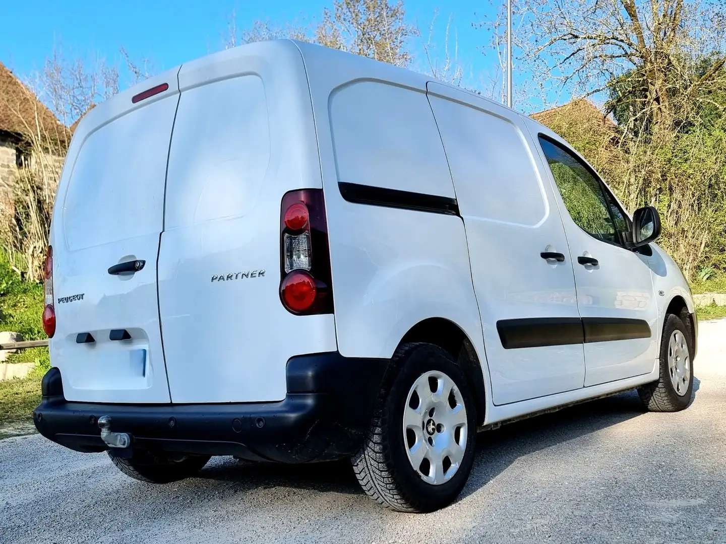 Peugeot Partner FOURGON STANDARD 1.6 BLUEHDI 100 BVM5 PREMIUM PACK - 2