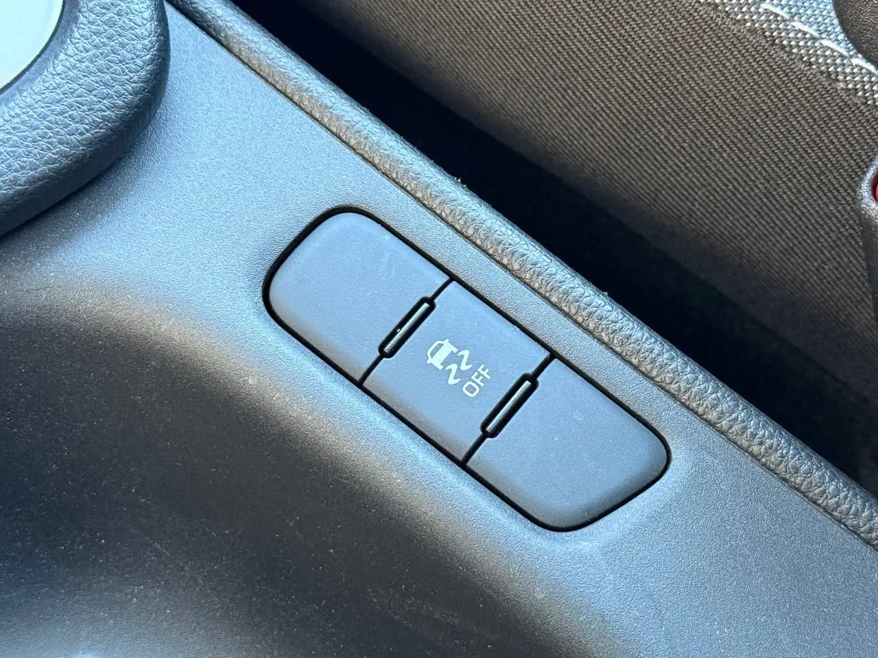 Toyota Yaris Yaris — photo 14