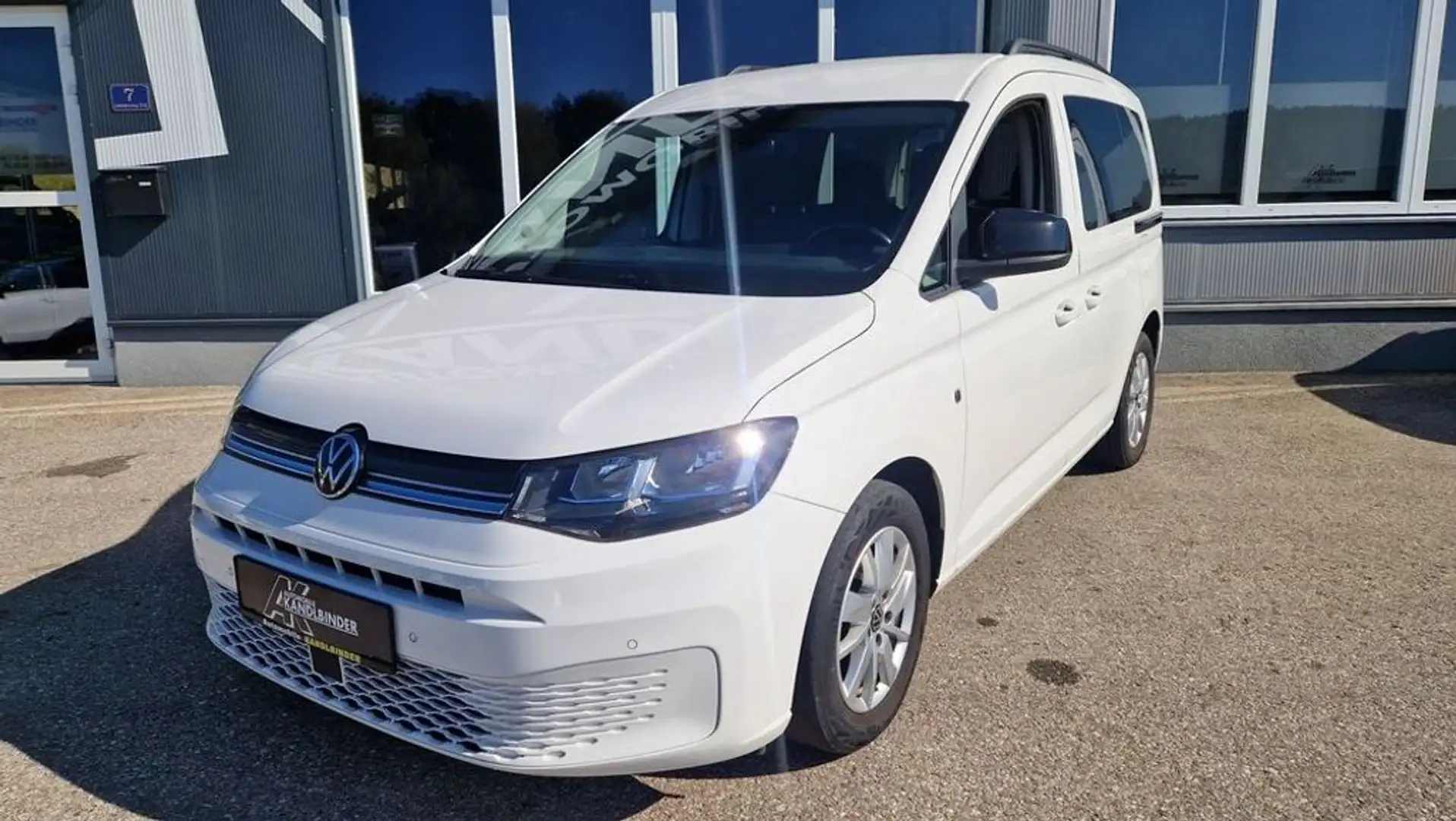 Volkswagen Caddy Life TDI ''5-Sitzer'' ''1.Besitz'' Weiß - 1