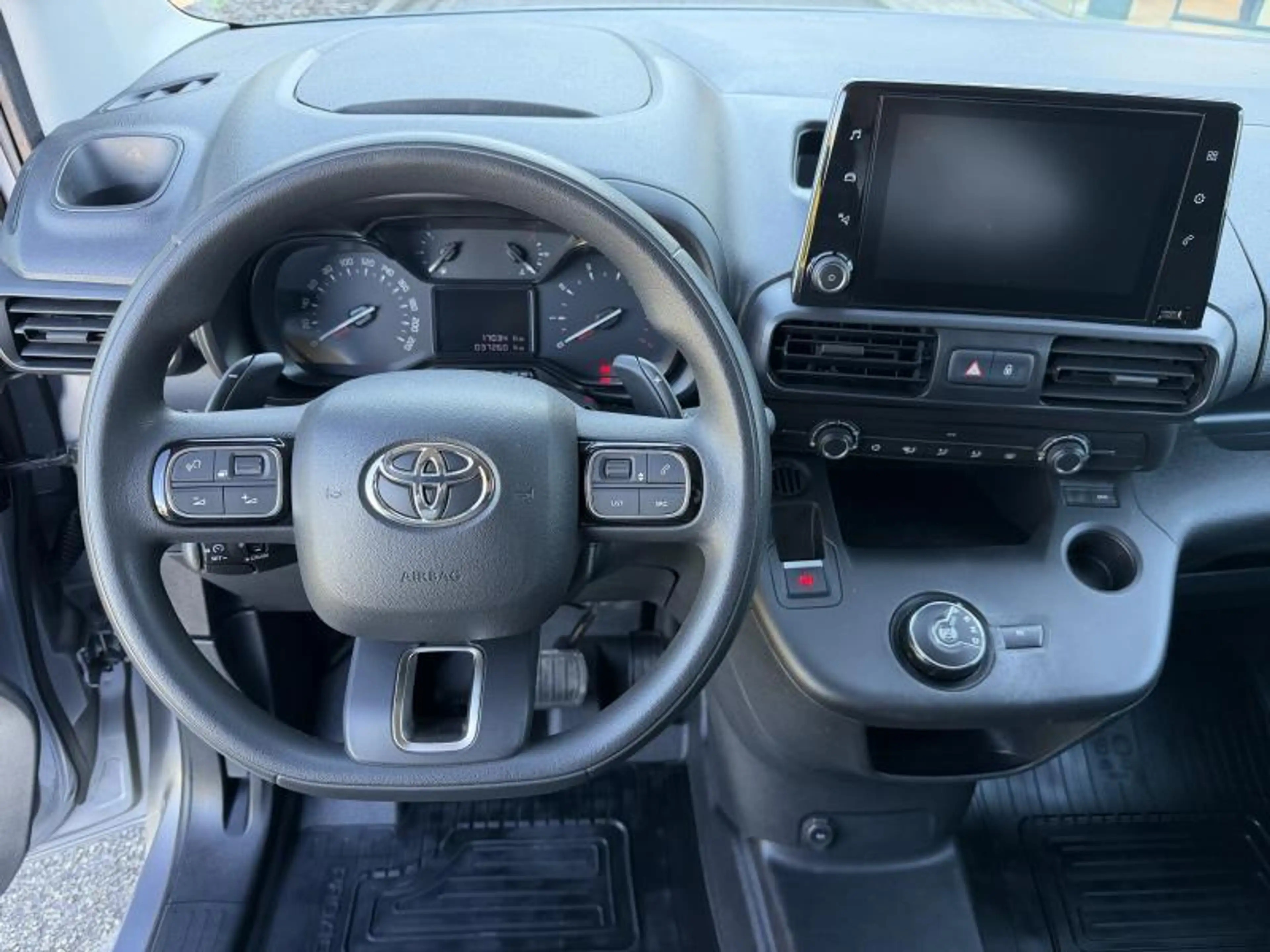 Toyota Proace City Comfort — photo 4
