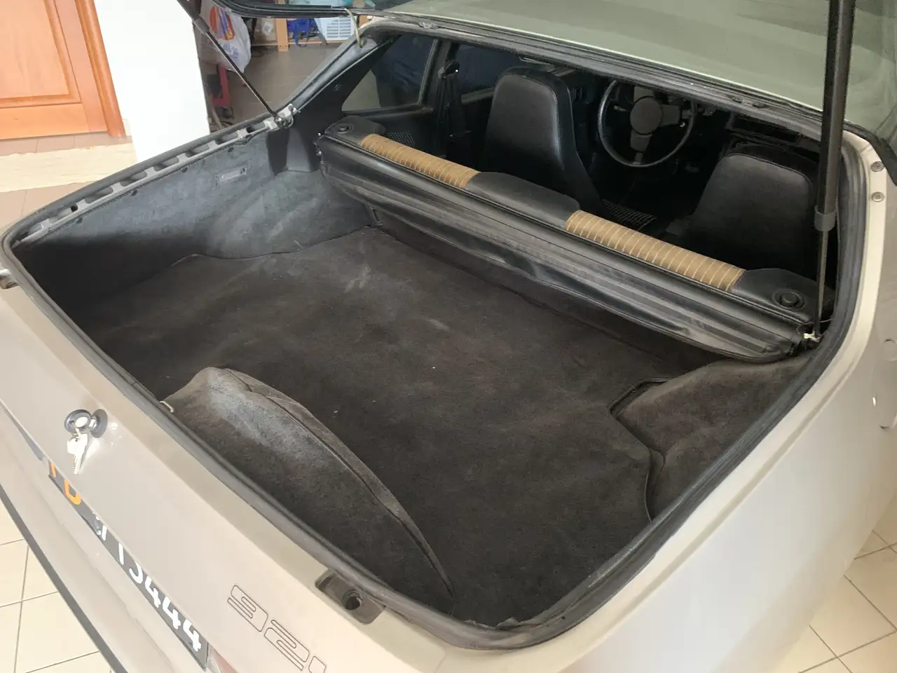 Porsche 924 2.0, foto 12