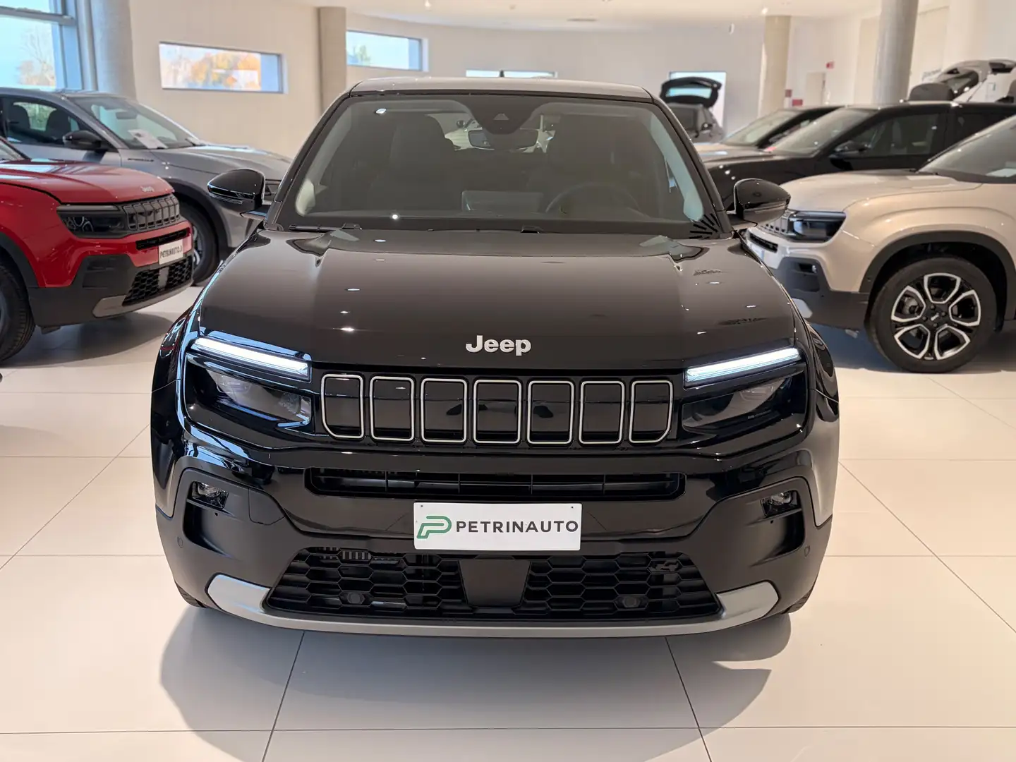 Jeep Avenger 1.2 turbo Summit fwd 100cv Tetto Apribile Nazionale Zwart - 2