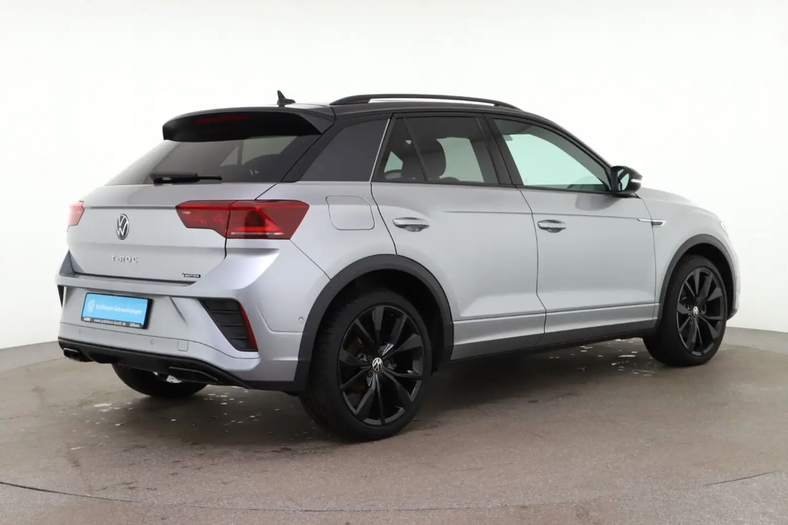 Volkswagen T-Roc 2.0 TSI 4M DSG R-Line Black-Style IQ.Light Silber - 2
