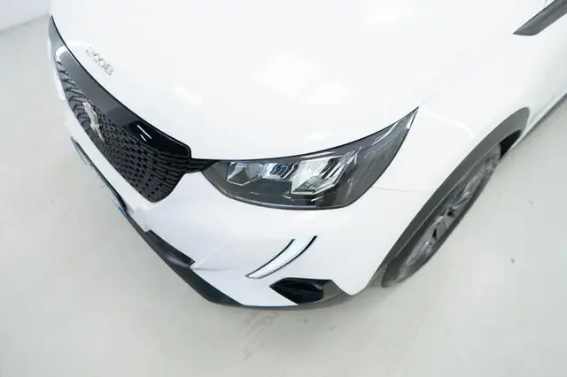 Peugeot 2008 view 15