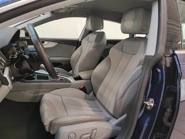 Audi A5 view 10