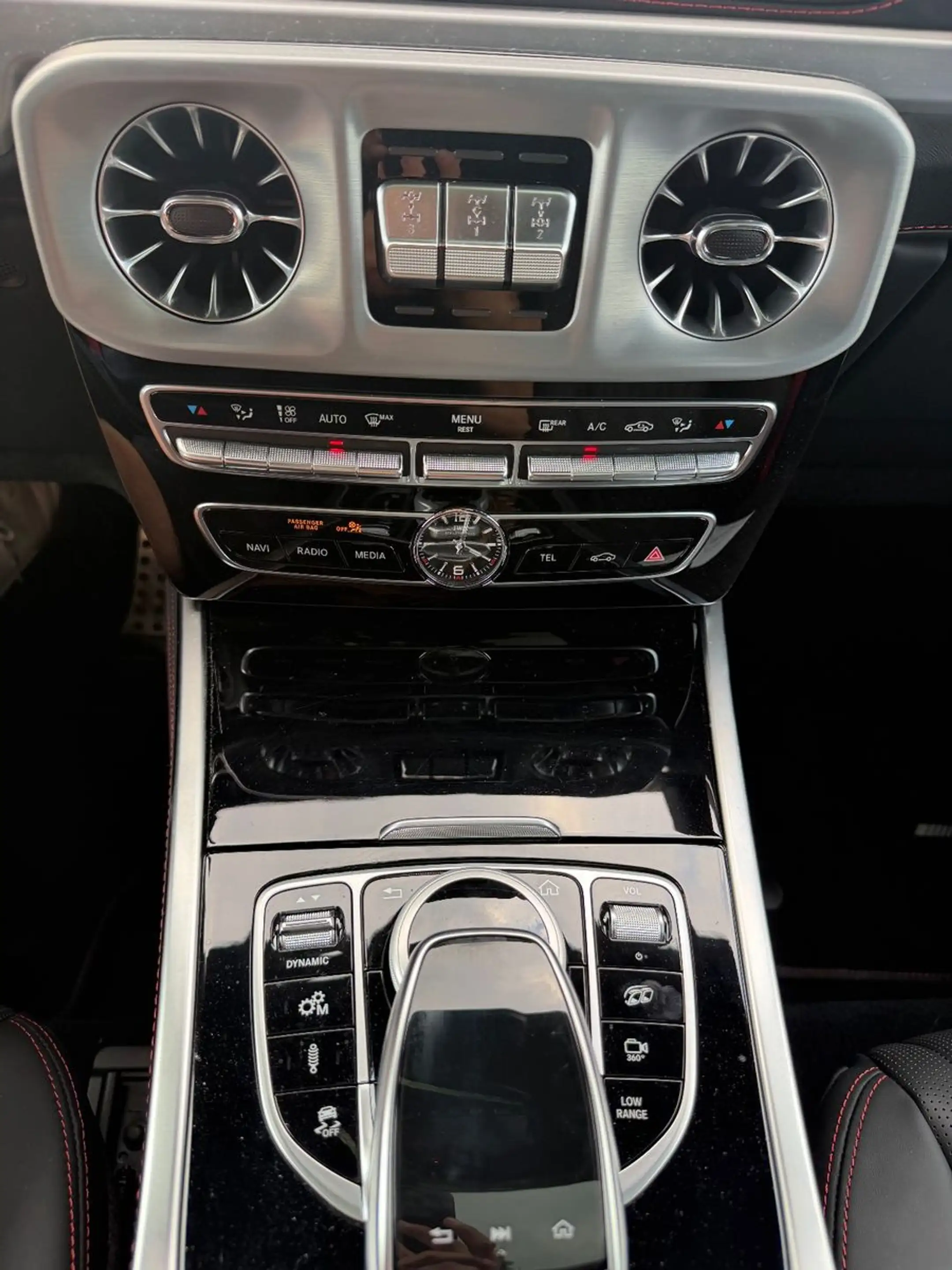 Mercedes-Benz G 63 AMG 4x4 / Carbon / Superior — photo 12