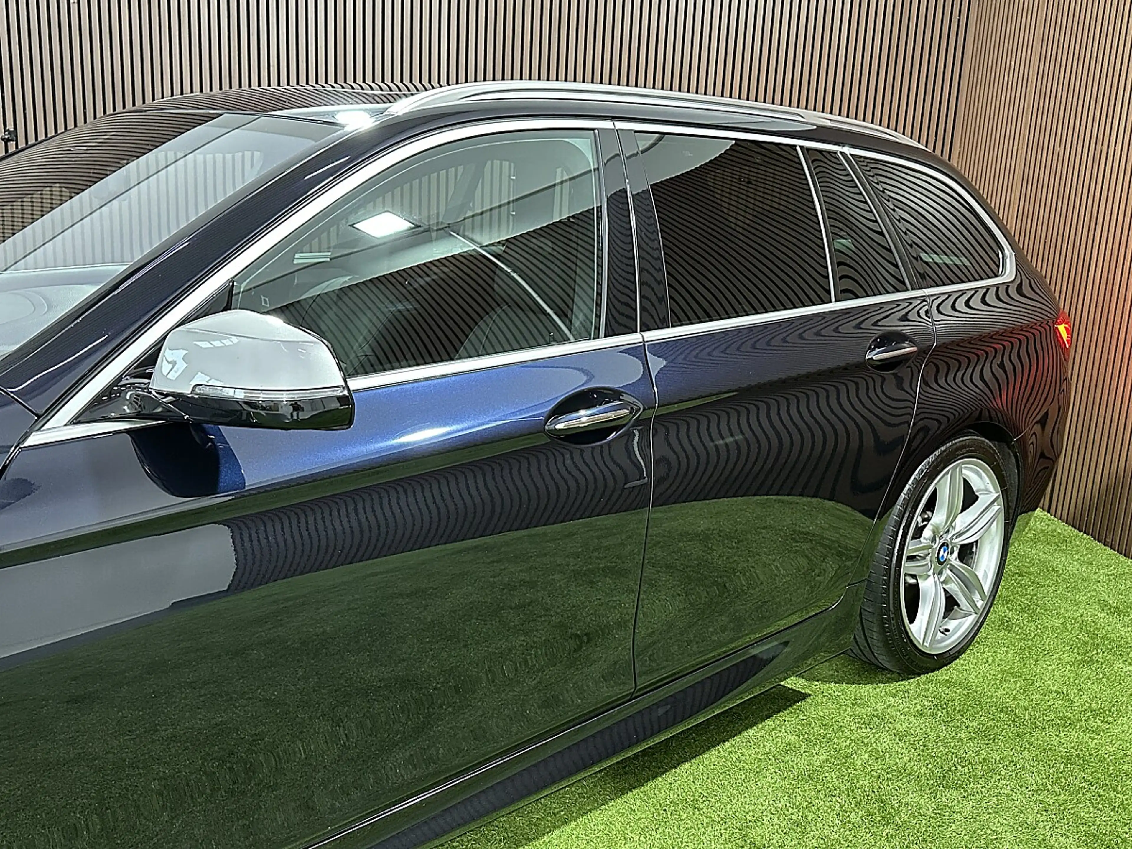 BMW M550 d xDrive Österreich-Paket Touring Aut. *M-Sport... — photo 13