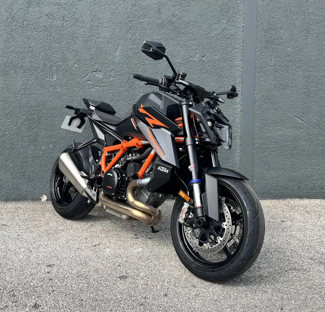 KTM 1390 Super Duke R EVO Negro - 1