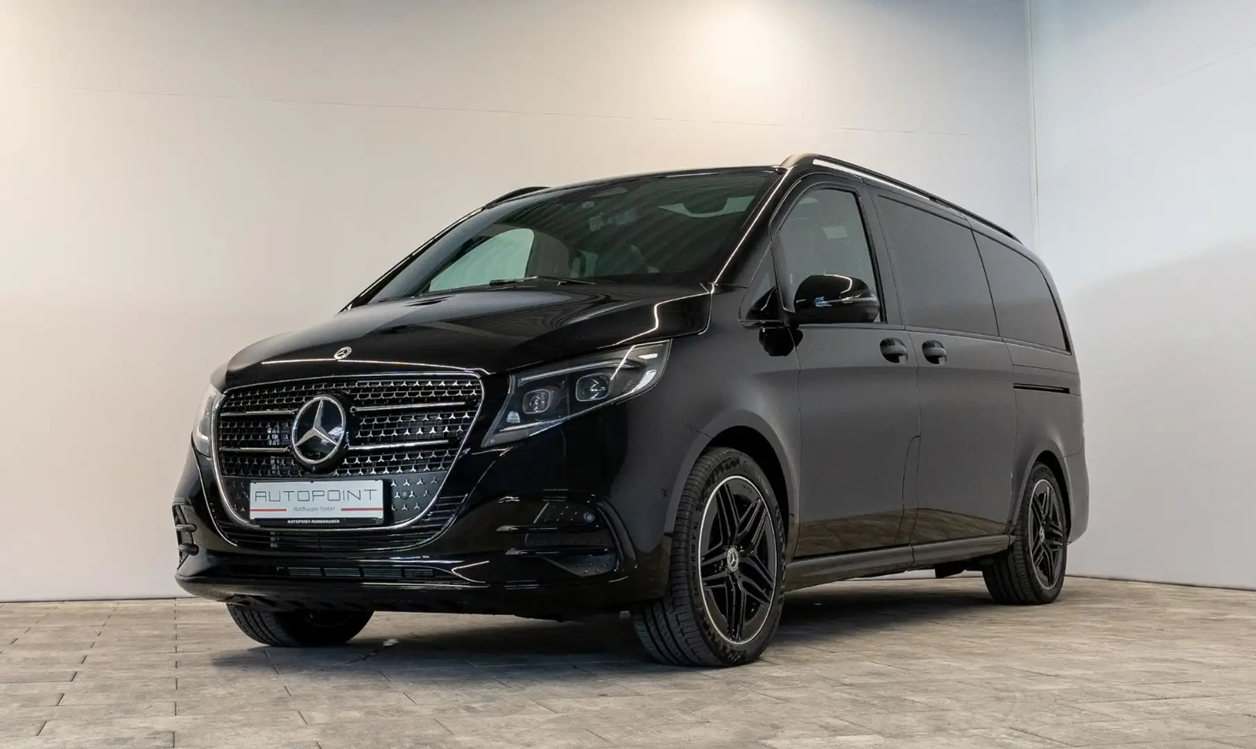 Mercedes-Benz V 300 d EXCLUSIVE 4M lang AMG°AIRMATIC°Panorama Schwarz - 1