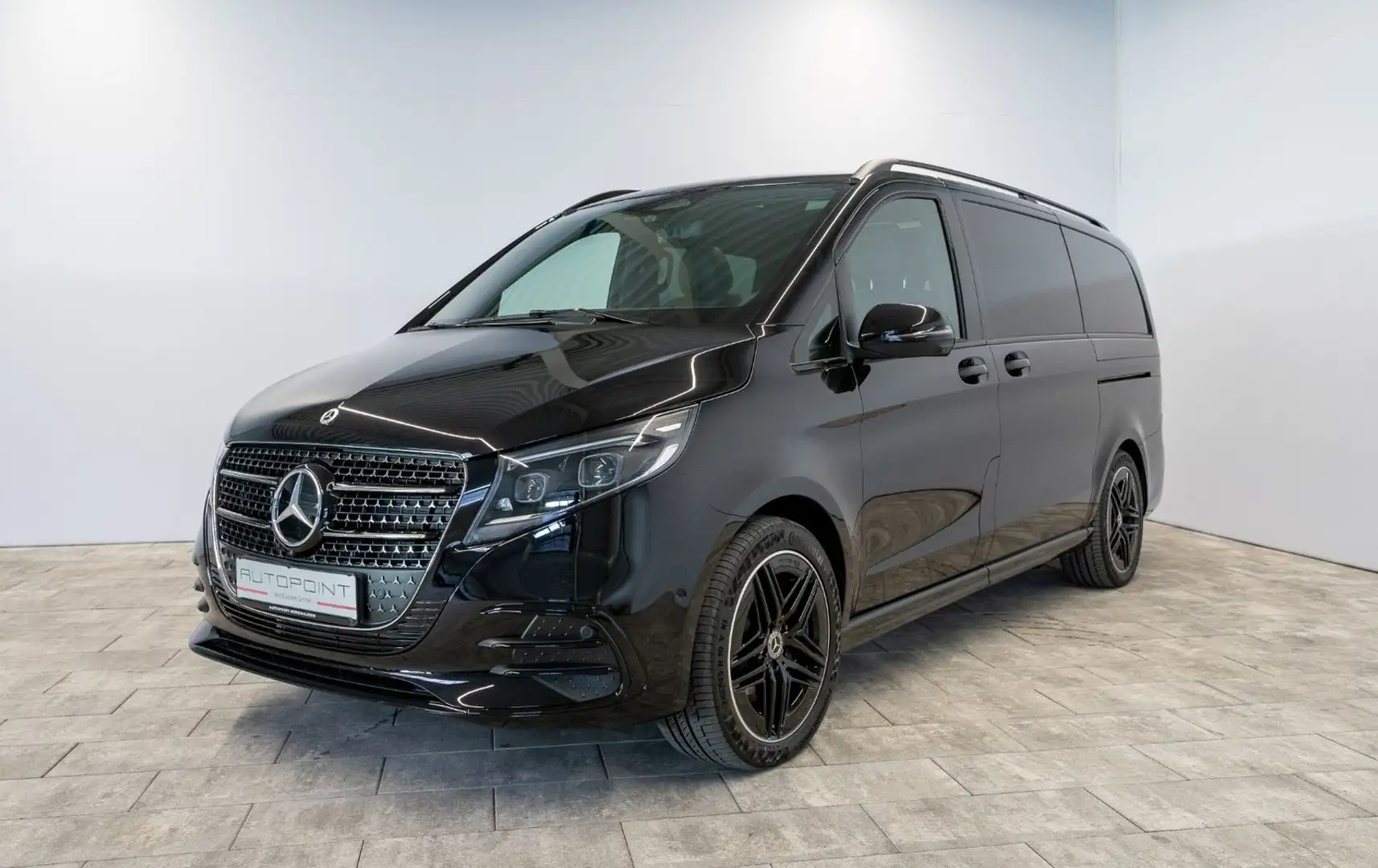 Mercedes-Benz V 300 d EXCLUSIVE 4M lang AMG°AIRMATIC°Panorama Schwarz - 2