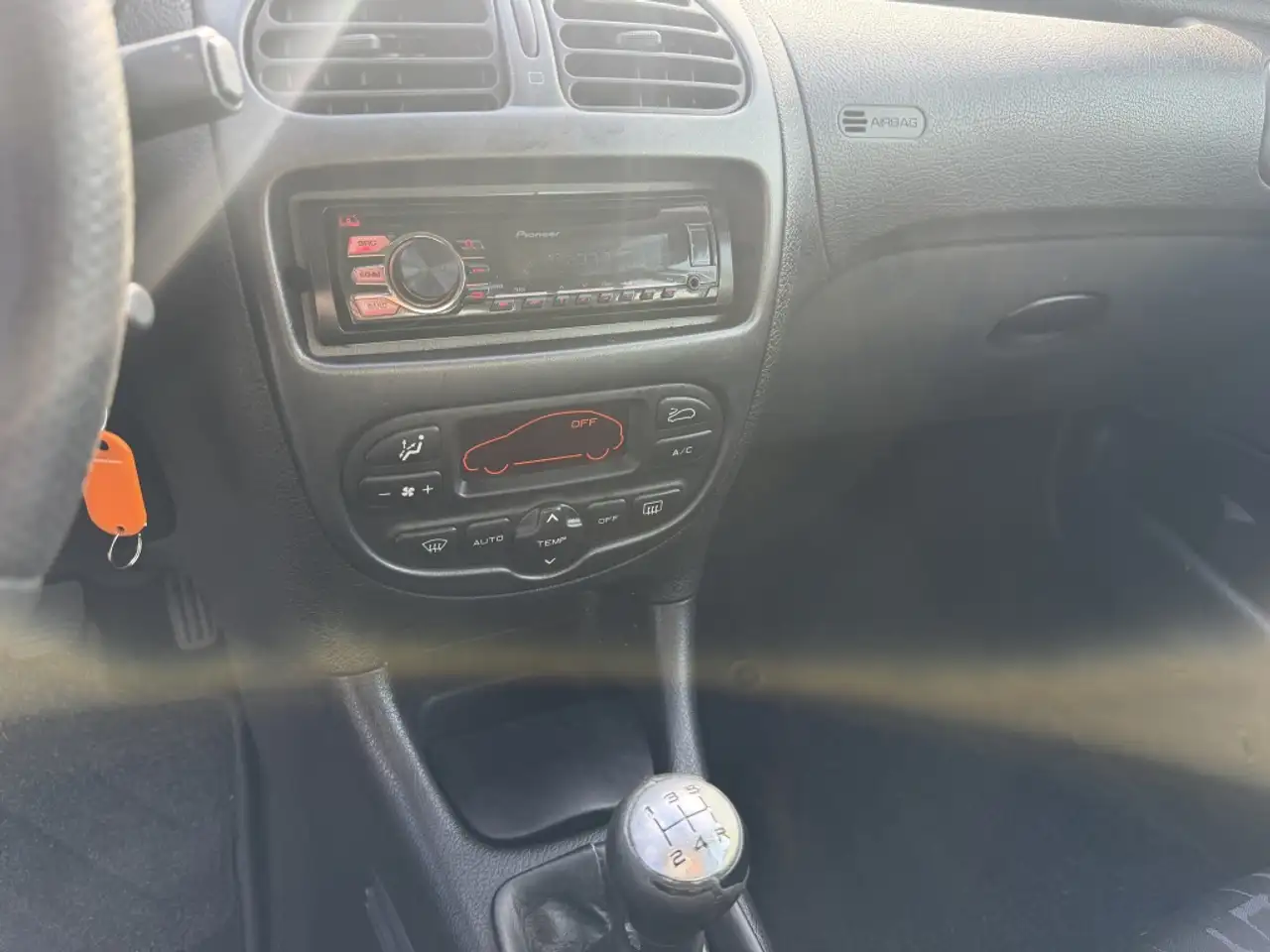 Peugeot 206 1.6-16V XS, foto 8