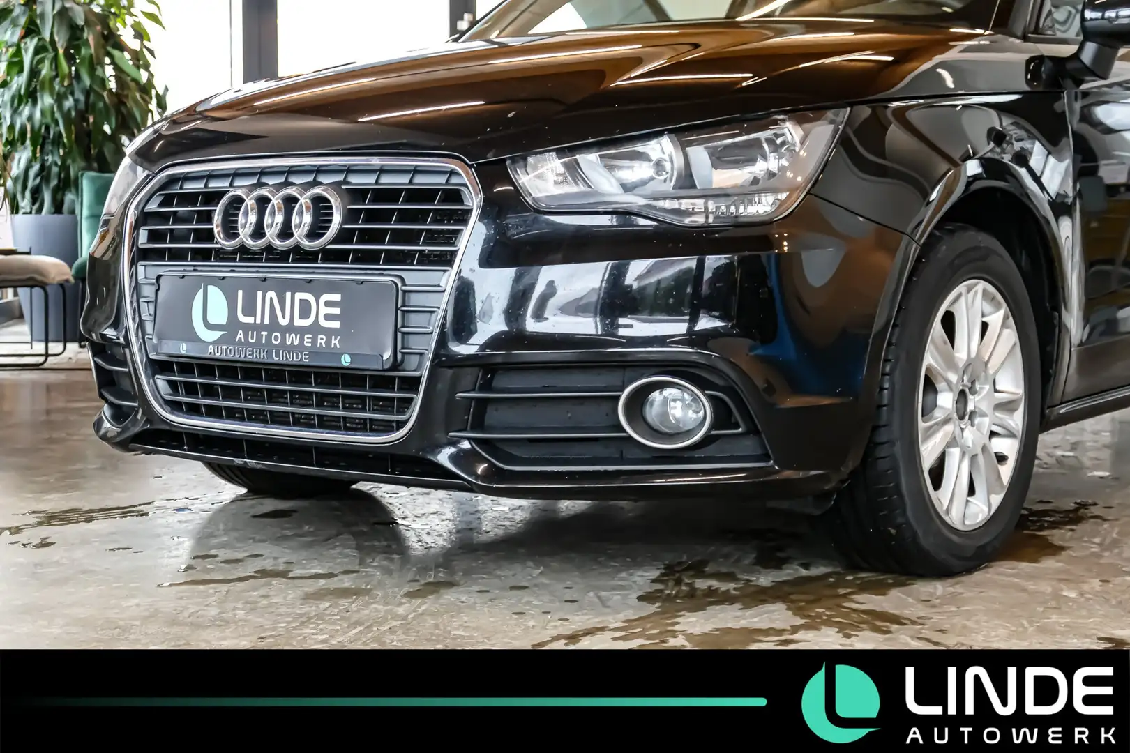 Audi A1 attraction | KLIMA | TEMPO. | 15 ALU Schwarz - 2