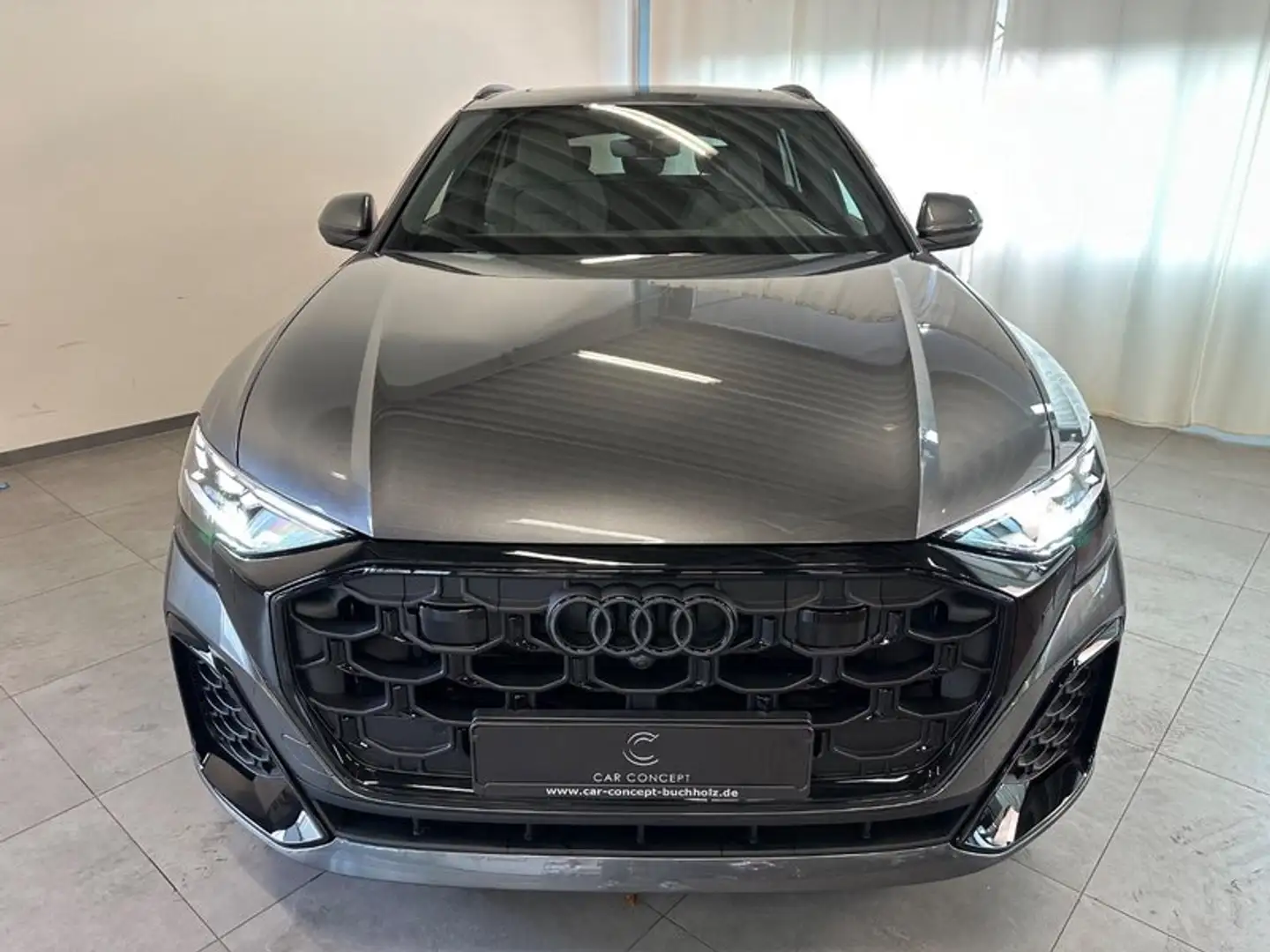 Audi Q8 50 TDI S-LINE PANO 23" AHK StHz B&O Grau - 2