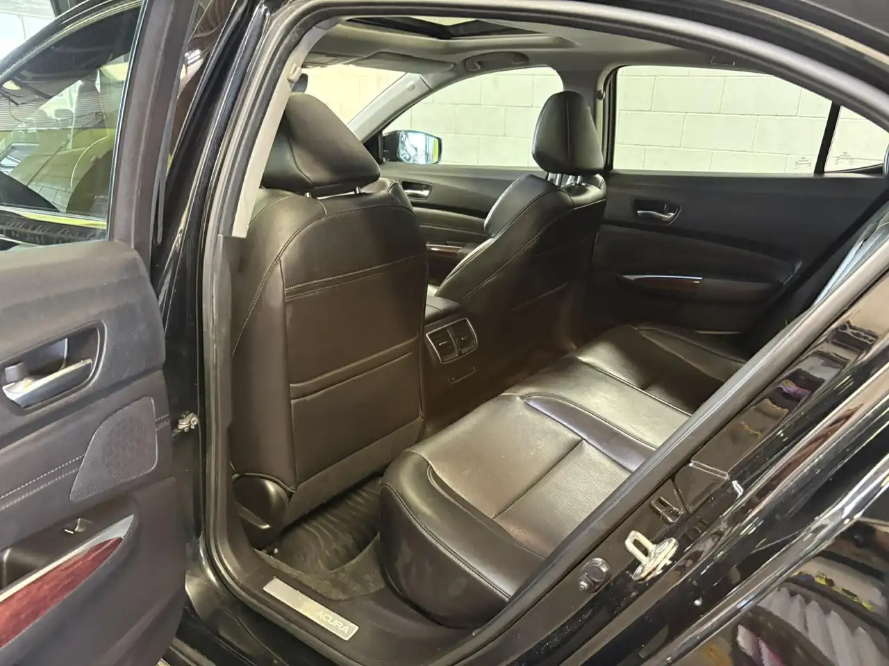 Acura TLX photo Acura TLX