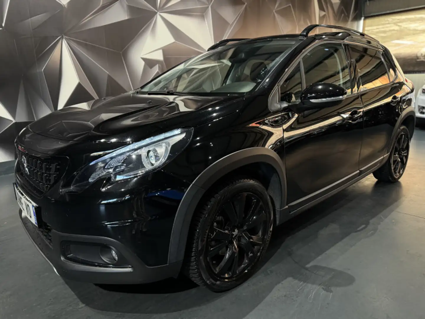 Peugeot 2008 1.2 PURETECH 110CH E6.C GT LINE S\u0026S EAT6 Noir - 1